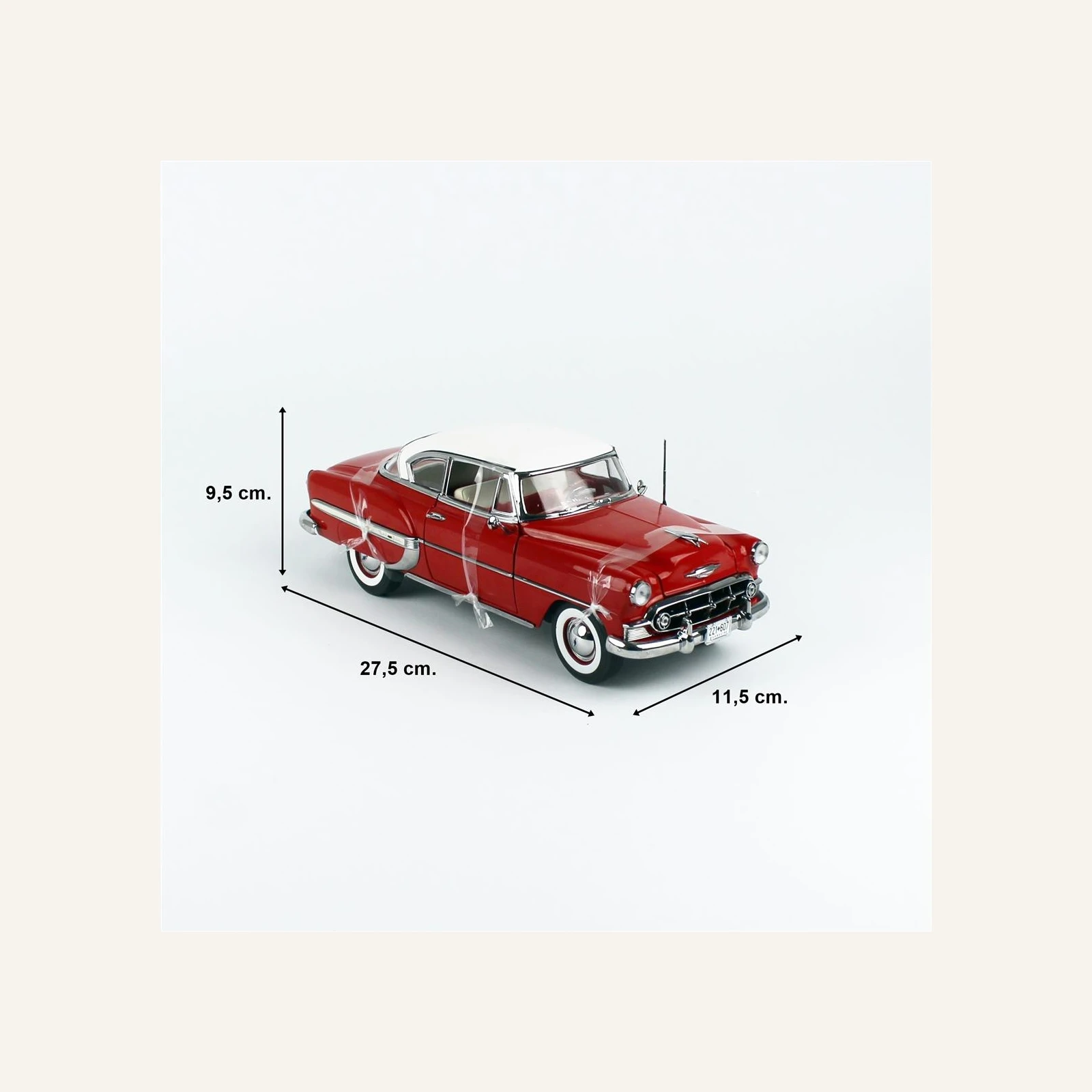 Sunstar 1607 1/18 Ölçek, 1953 Chevrolet Bel Air Hard Top Coupe, Kırmızı