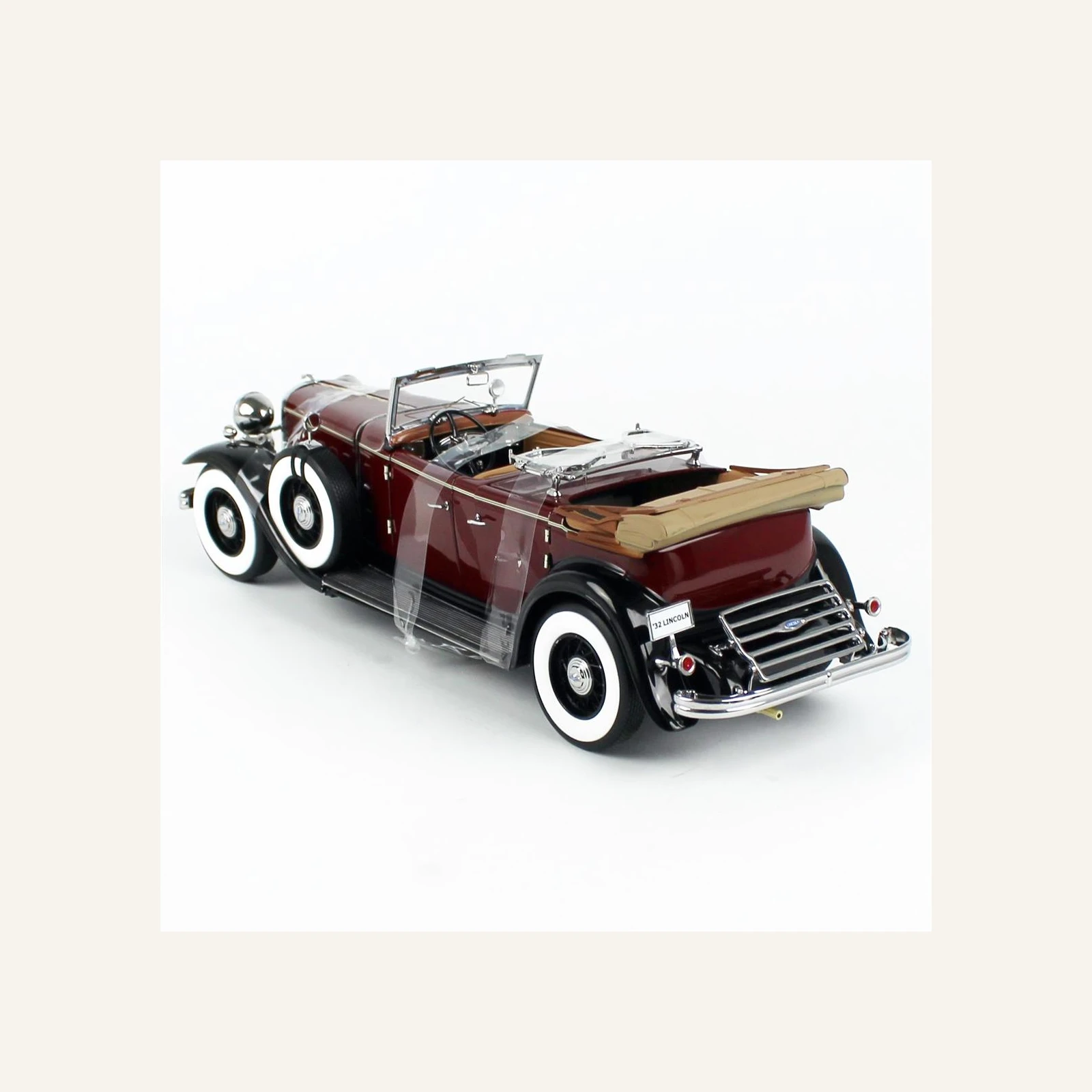 Sunstar 6167 1/18 Ölçek, 1932 Ford Lincoln KB Top Down,  Maron