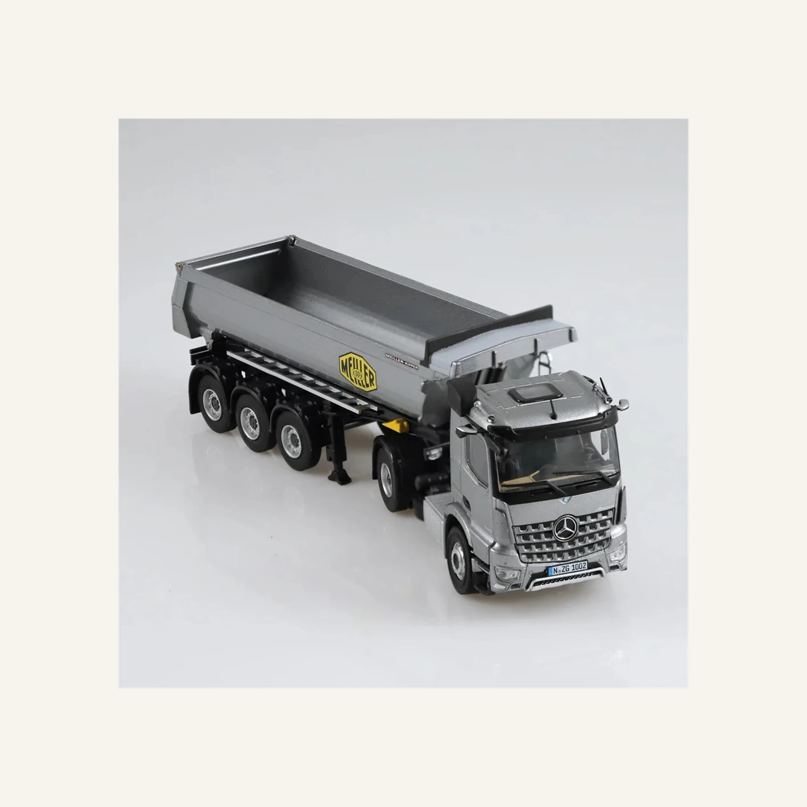 NZG 1002/55 1/50 Ölçek, Mercedes-Benz Arocs Damperli Kırkayak Treyler, Gri