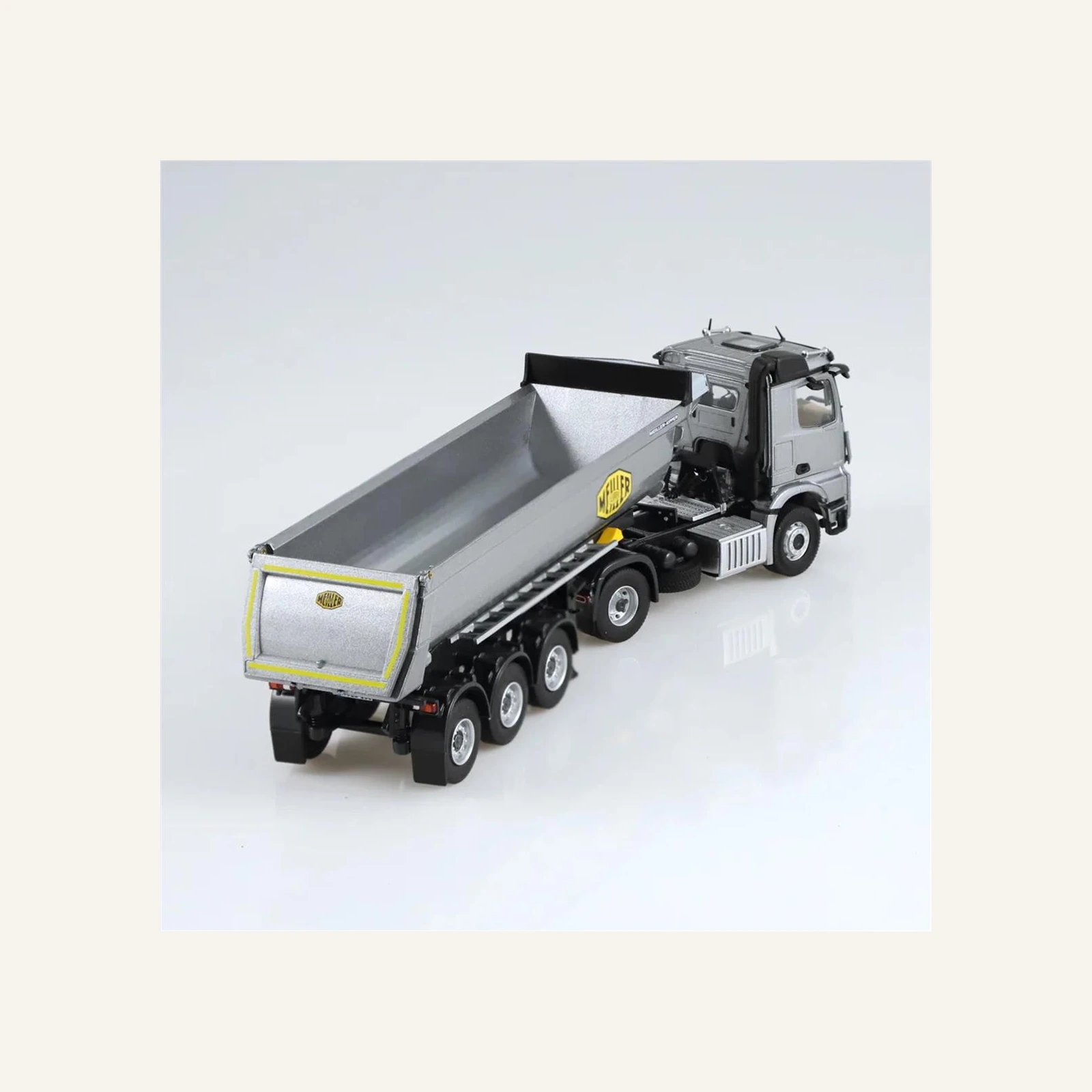 NZG 1002/55 1/50 Ölçek, Mercedes-Benz Arocs Damperli Kırkayak Treyler, Gri
