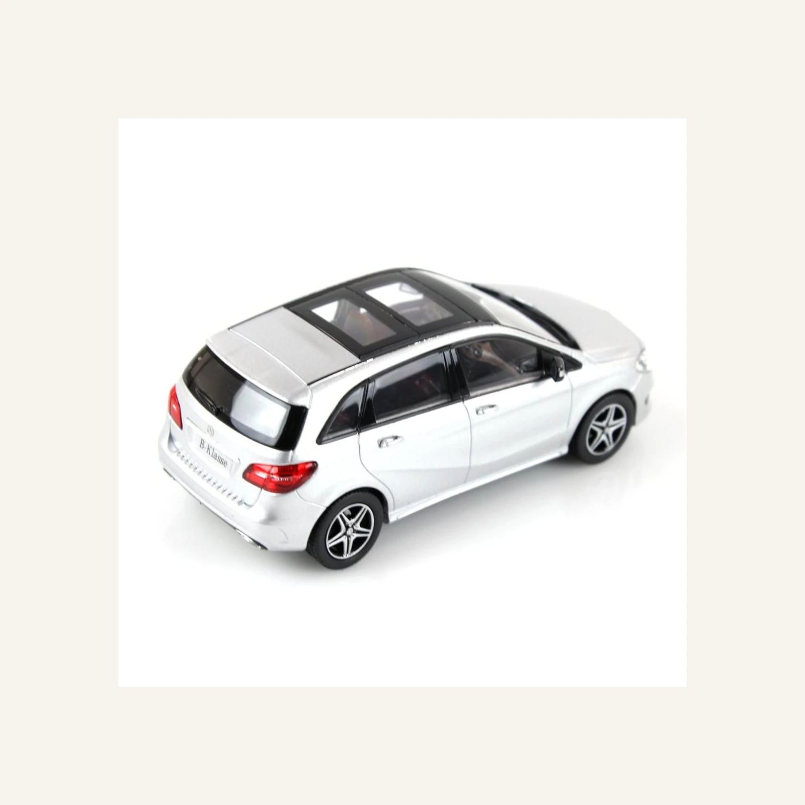 Norev B66962306 1/43 Ölçek, Mercedes Benz B Class AMG 2012, Polar Silver