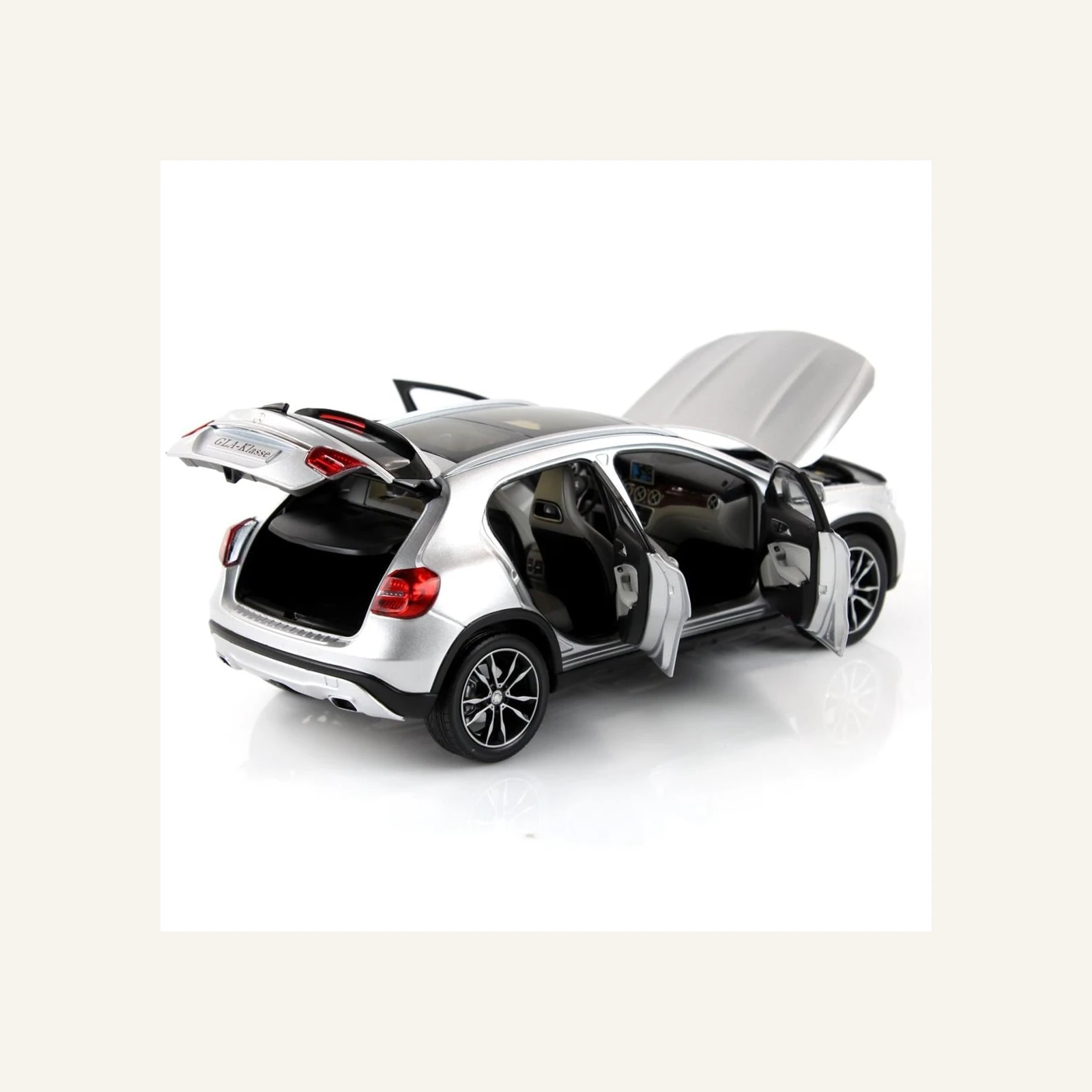 Norev B66960267 1/18 Ölçek, Mercedes Benz GLA (X156) 2013, Polar Silver Metallic