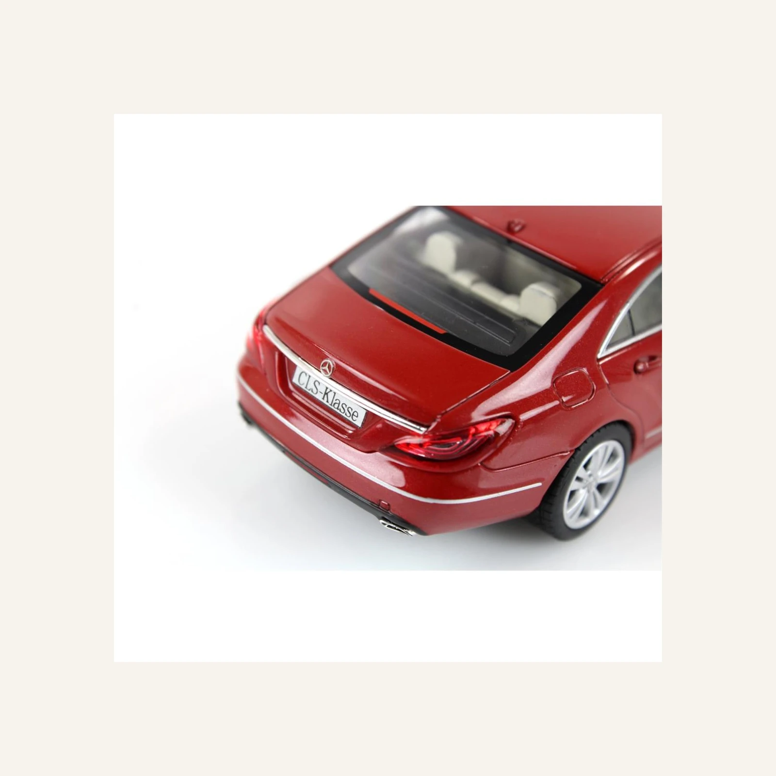 Norev B66961936 1/43 Ölçek, Mercedes Benz CLS 2014, Hyacinth Red Metallic