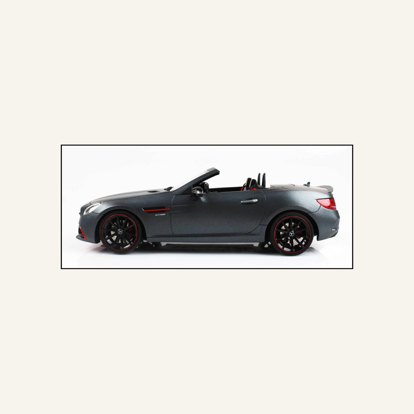 Norev B66960466 1/18 Ölçek, Mercedes Benz SLC43 AMG Biturbo Spider 2016, Selenite Magno Grey