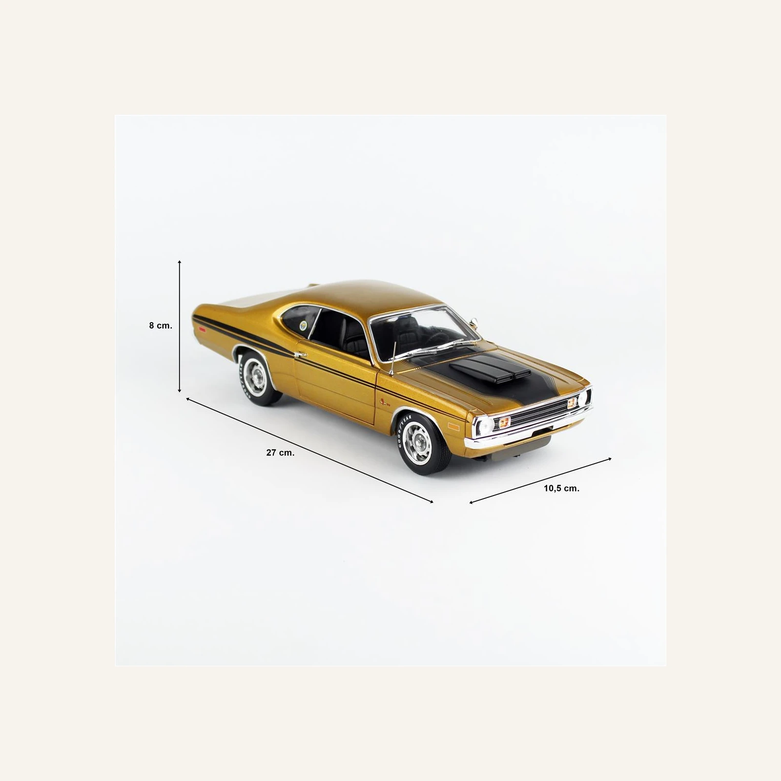 AutoWorld AMM1294 1/18 Ölçek, 1972 Dodge Demon GSS (Mr. Norms), GY8 Gold Metallic