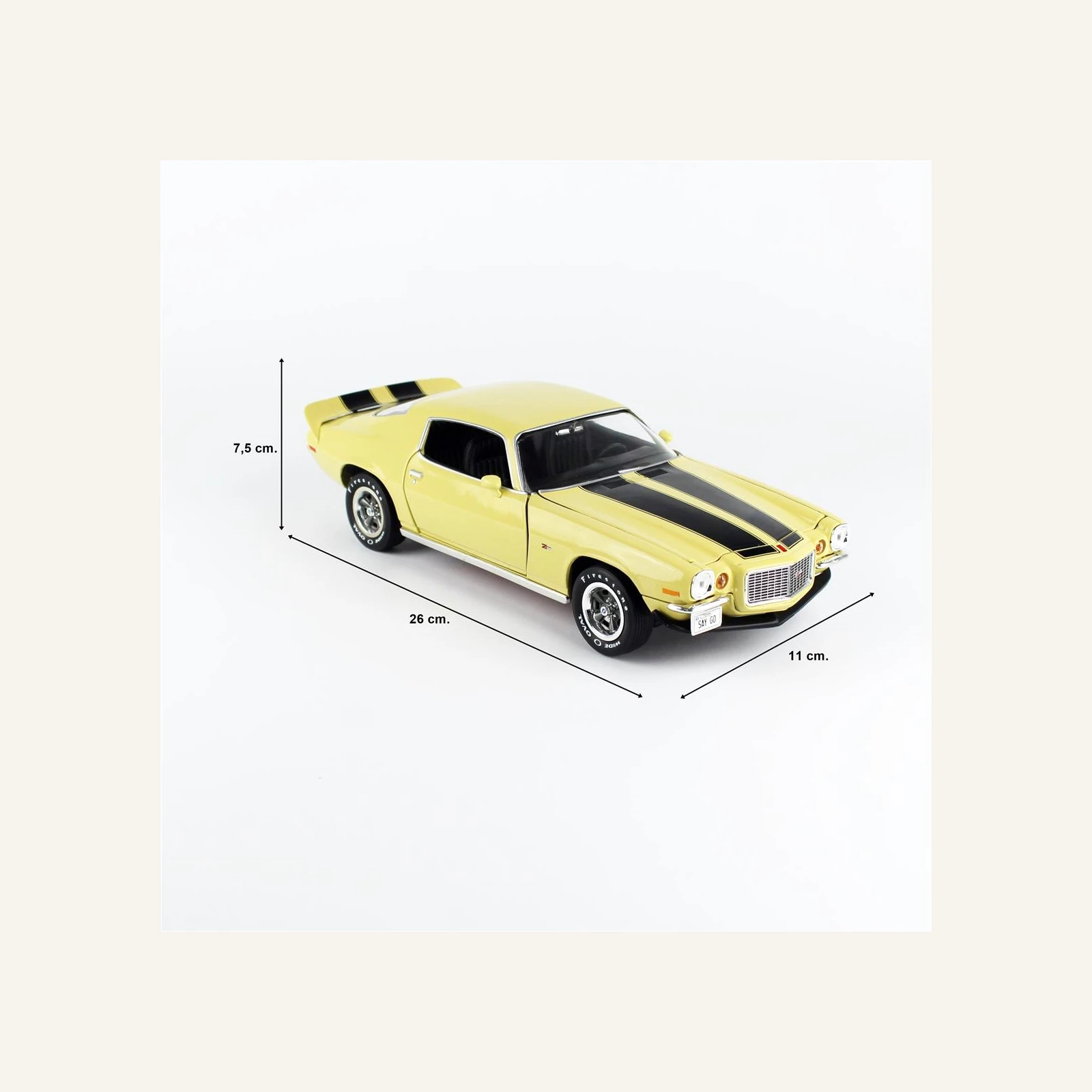 AutoWorld AMM1311 1/18 Ölçek, 1972 Chevrolet Camaro Z/28 RS, Cream Yellow