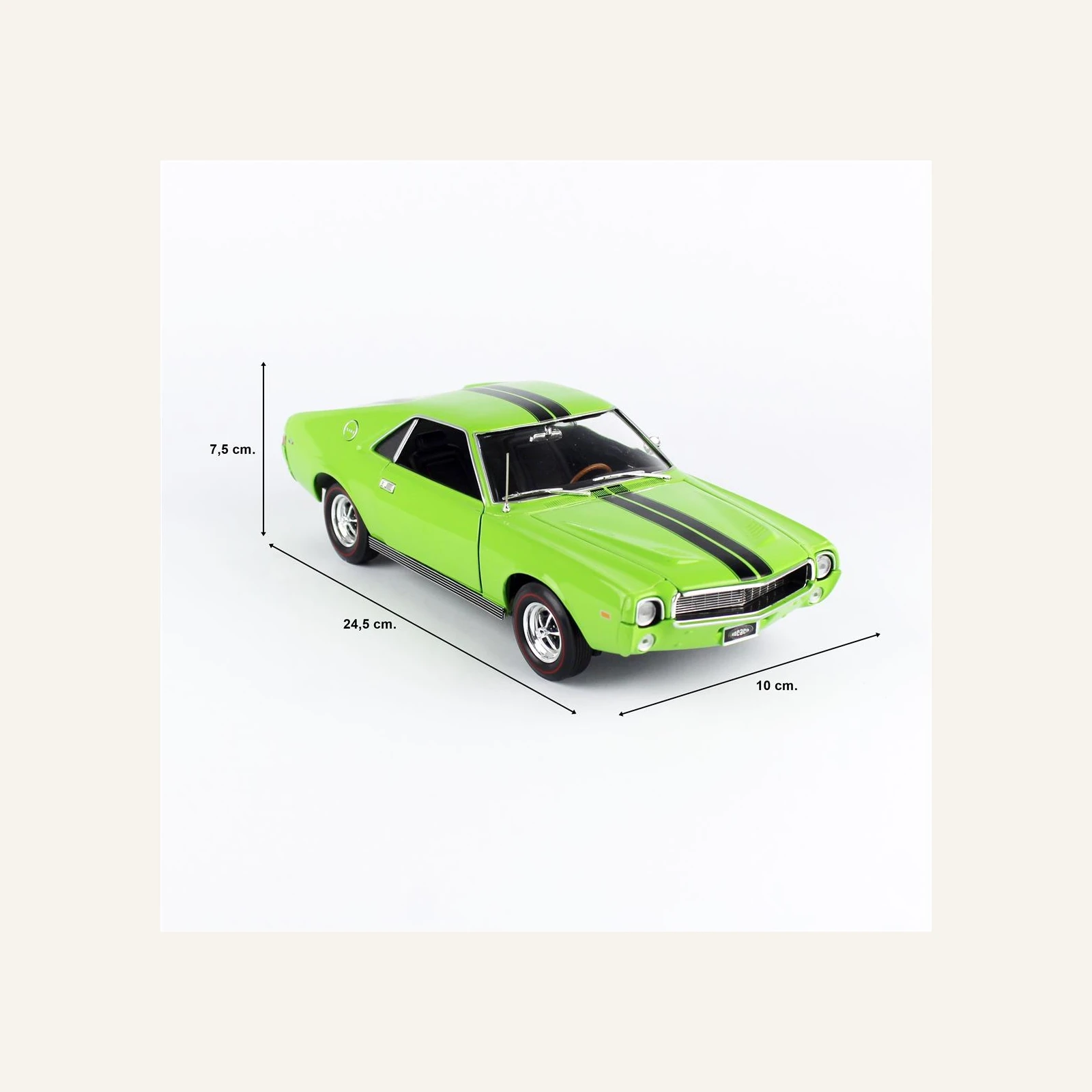 AutoWorld AMM1313 1/18 Ölçek, 1969 AMC AMX Hardtop, Big Bad Green