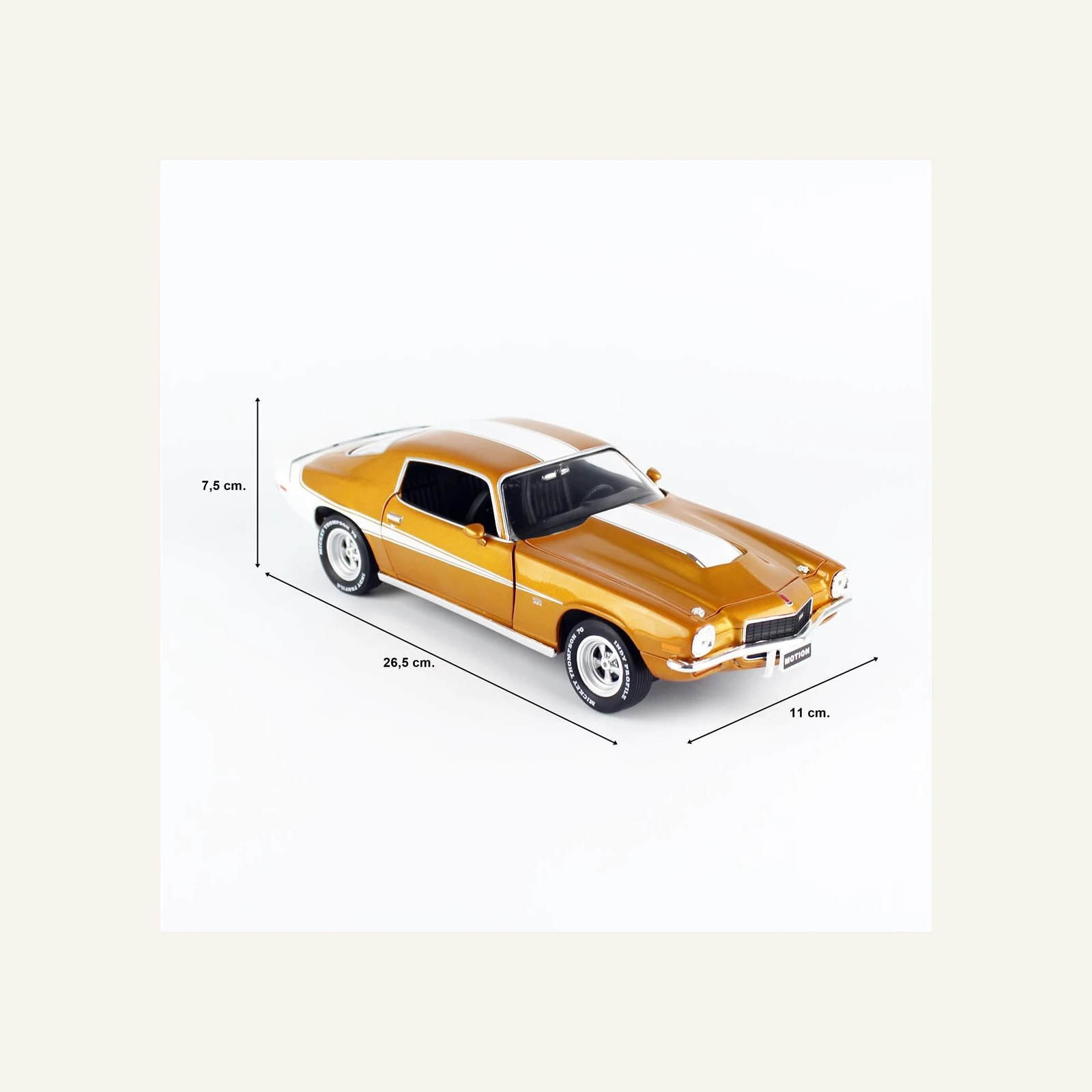 AutoWorld AMM1321 1/18 Ölçek, 1973 Chevy Camaro Baldwin, Motion Class