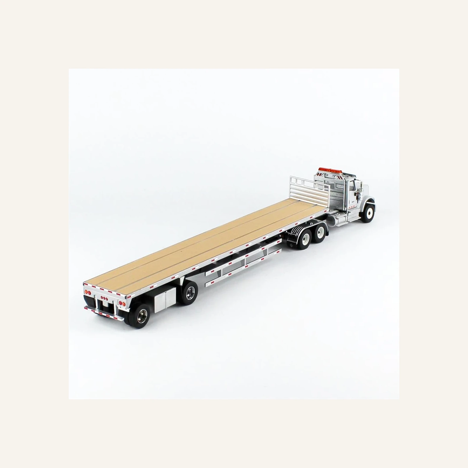 Diecast Masters 71026 1/50 Ölçek, International HX520 Tandem Gri Renk Çekici ve  53' Flat Bed ahşap tabanlı Dorse, Sergilemeye