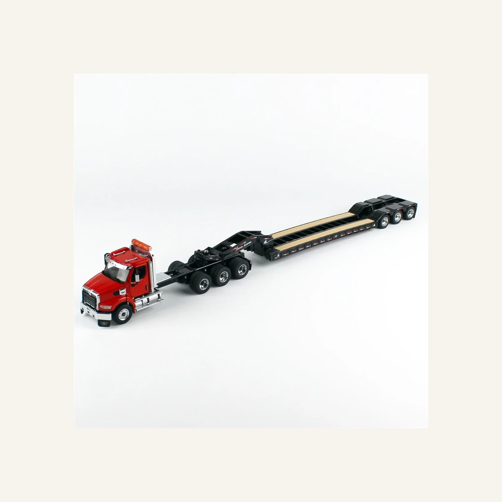 Diecast Masters 71090 1/50 Ölçek, Western Star 49X SBFA Tridem Kırmızı Kabinli Çekici ve XL 120 HDG Drop Deck Dorse, Sergilemey