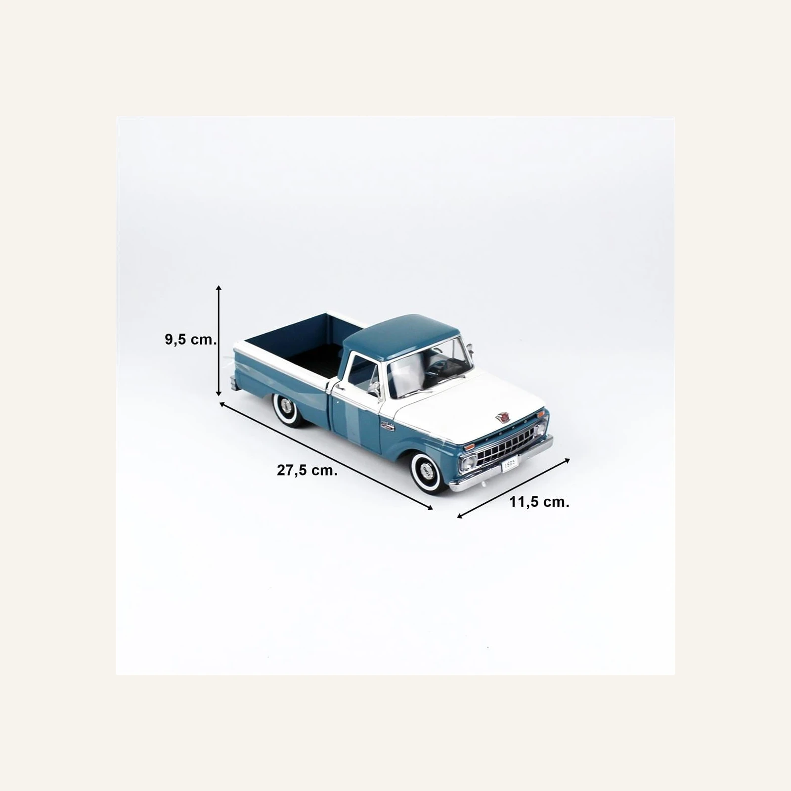 Sunstar 1303 1/18 Ölçek, 1965 Ford F-100 Kamyonet, Mavi-Beyaz