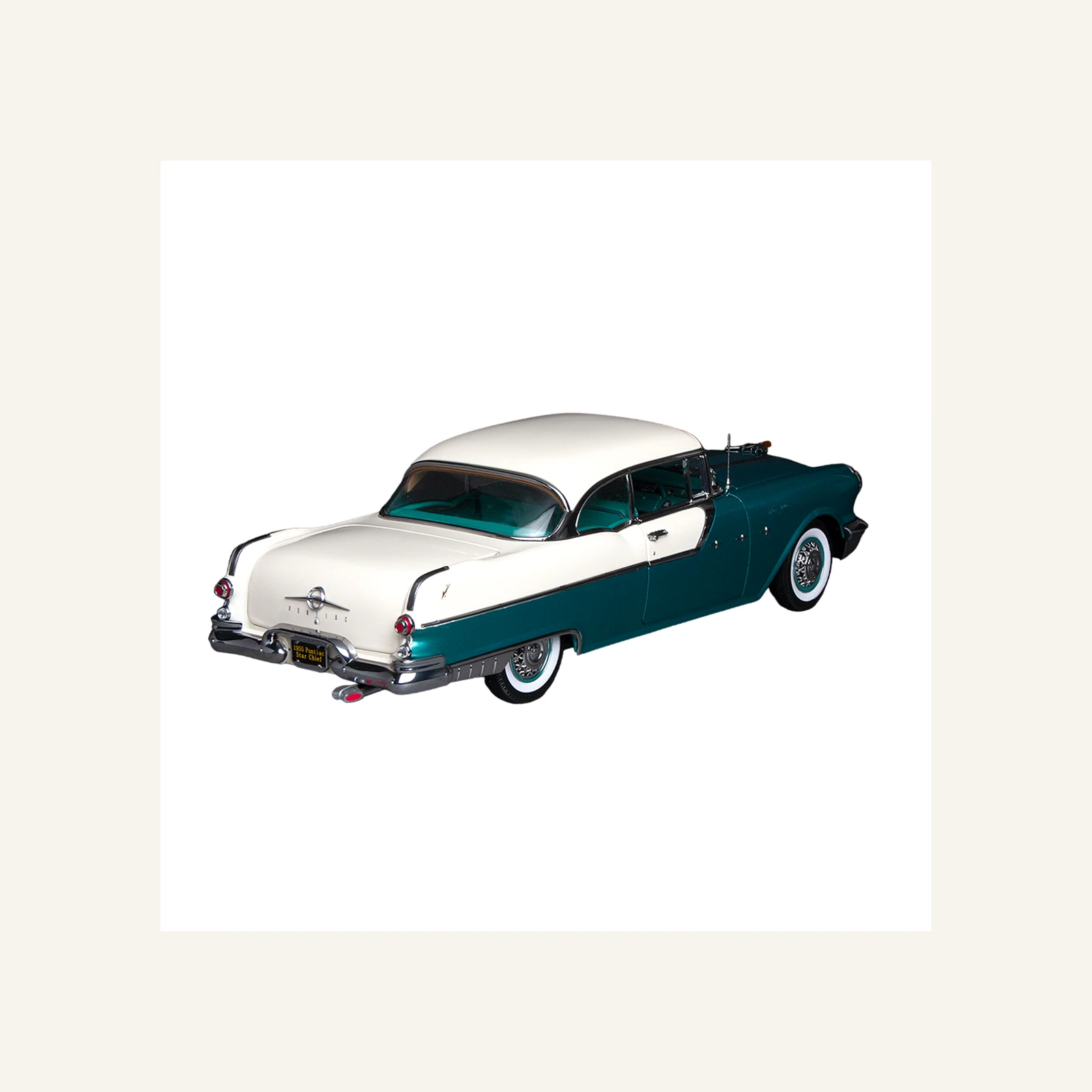 Sunstar 5047 1/18 Ölçek, 1955 Pontiac Star Chief Hard Top, Beyaz-Yeşil