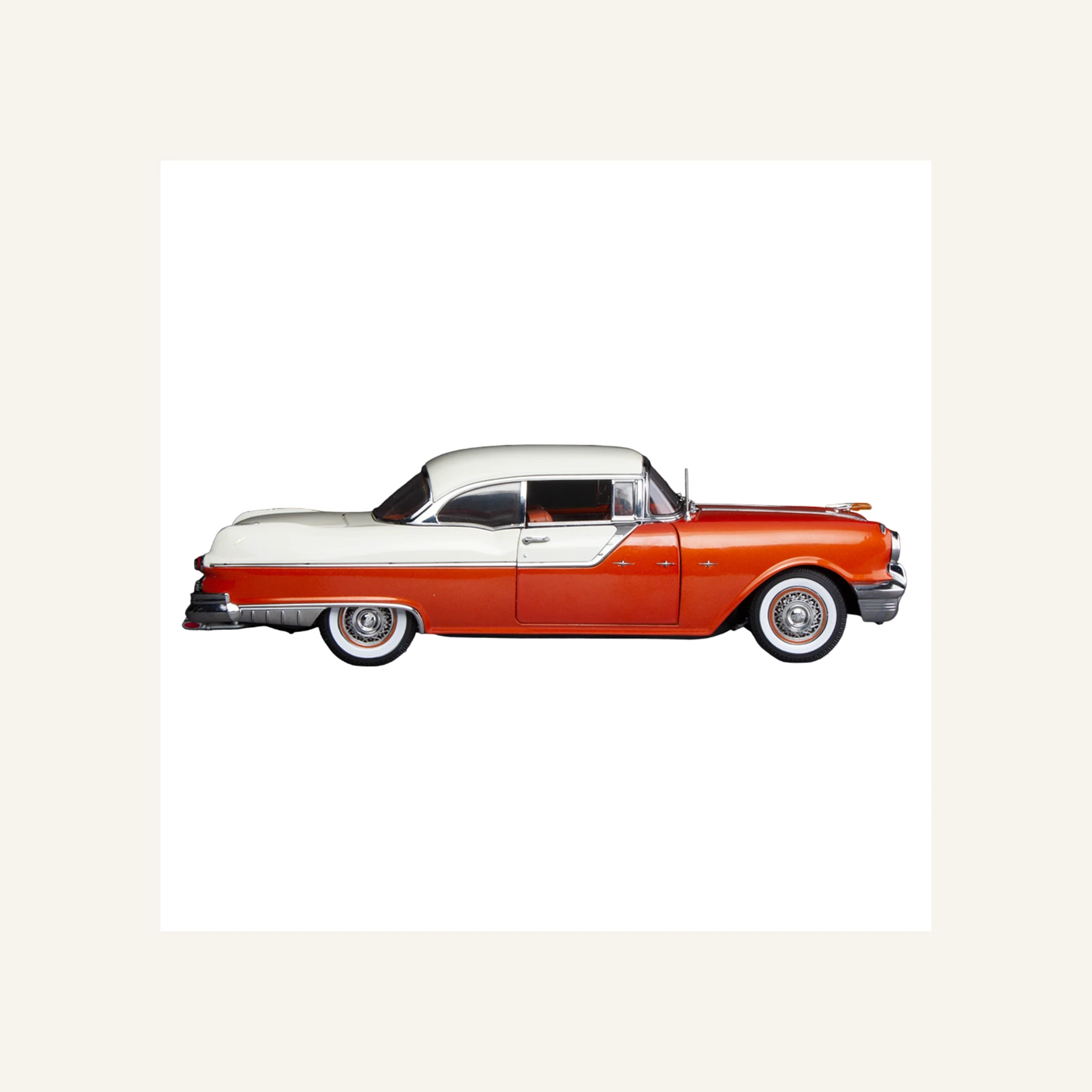 Sunstar 5048 1/18 Ölçek, 1955 Pontiac Star Chief Hard Top, Kırmızı-Beyaz