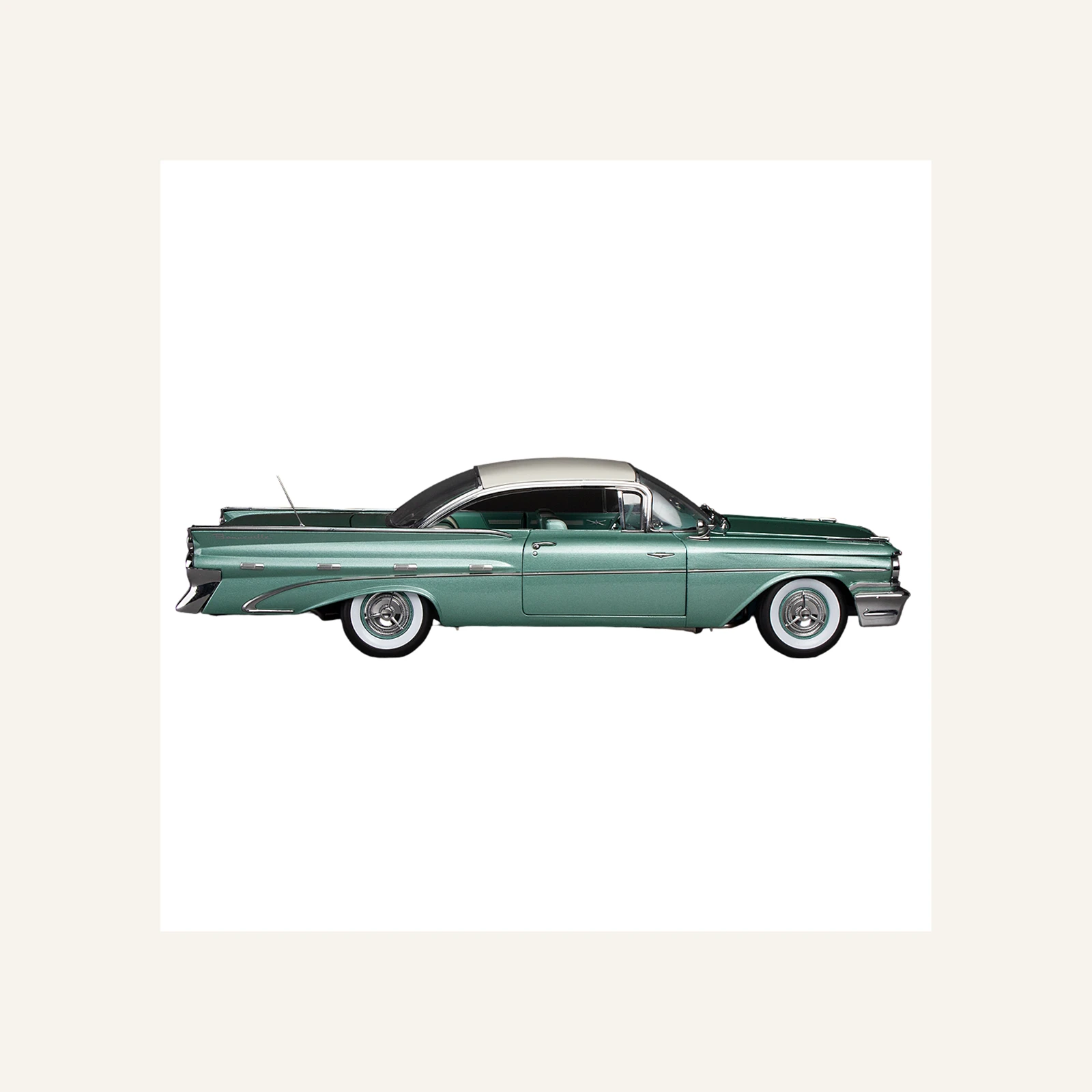 Sunstar 5176 1/18 Ölçek, 1959 Pontiac Bonneville Hardtop, Jade Yeşili