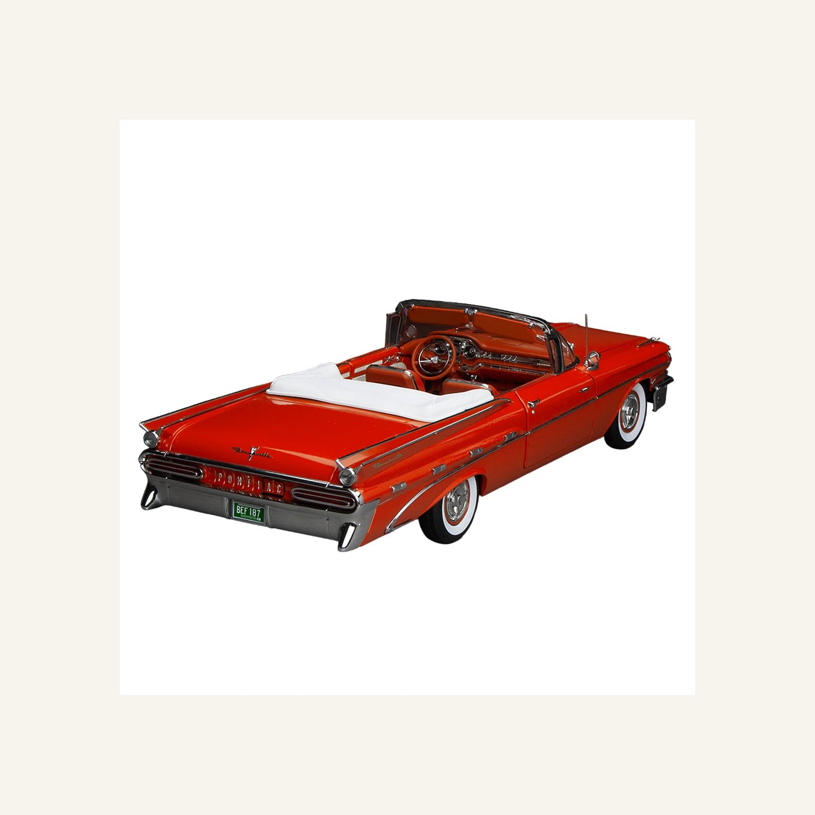Sunstar 5187 1/18 Ölçek, 1959 Pontiac Bonneville Open Convertible, Kırmızı