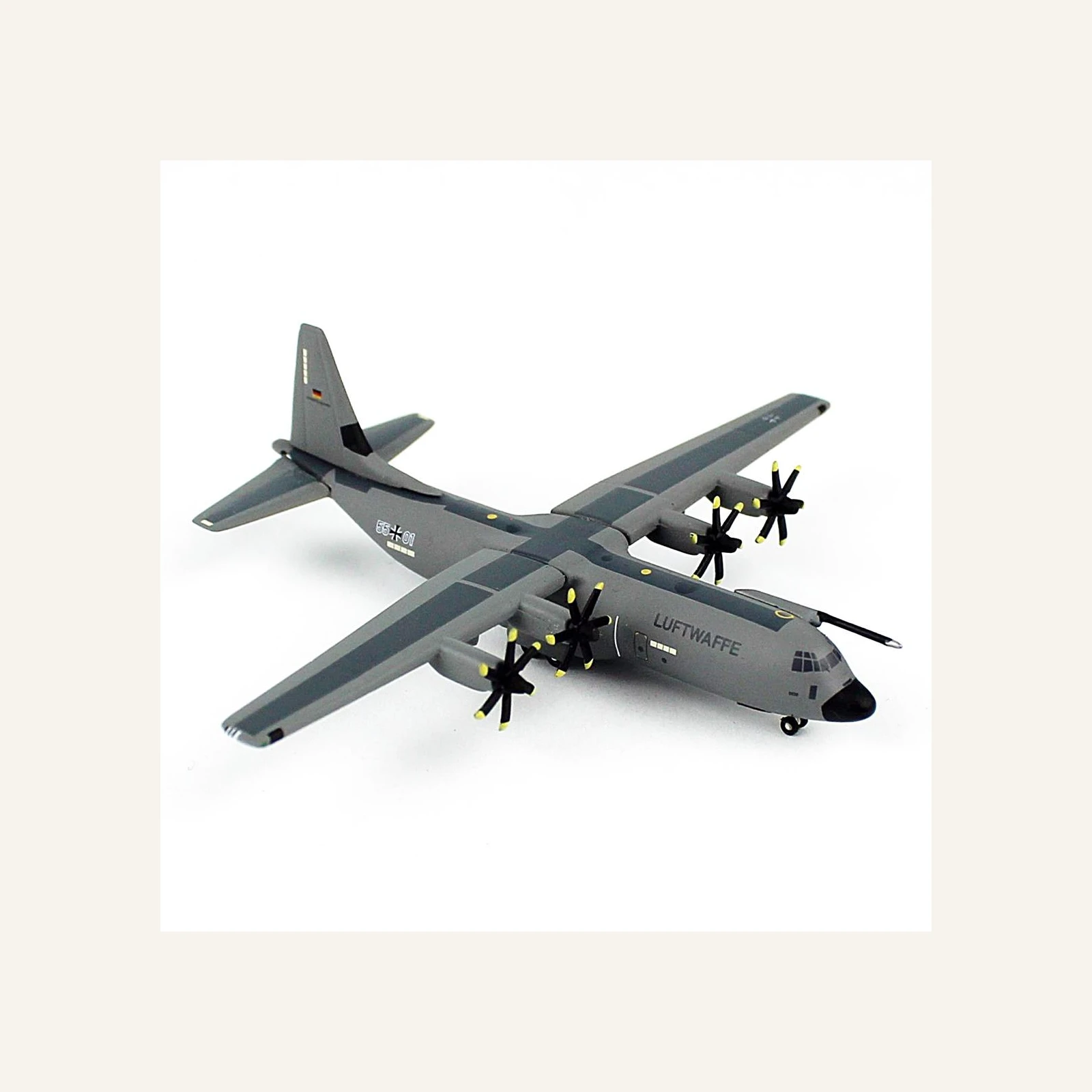 Herpa 537438 1/500 Ölçek, Luftwaffe C-130J-30 Super Hercules, Metal