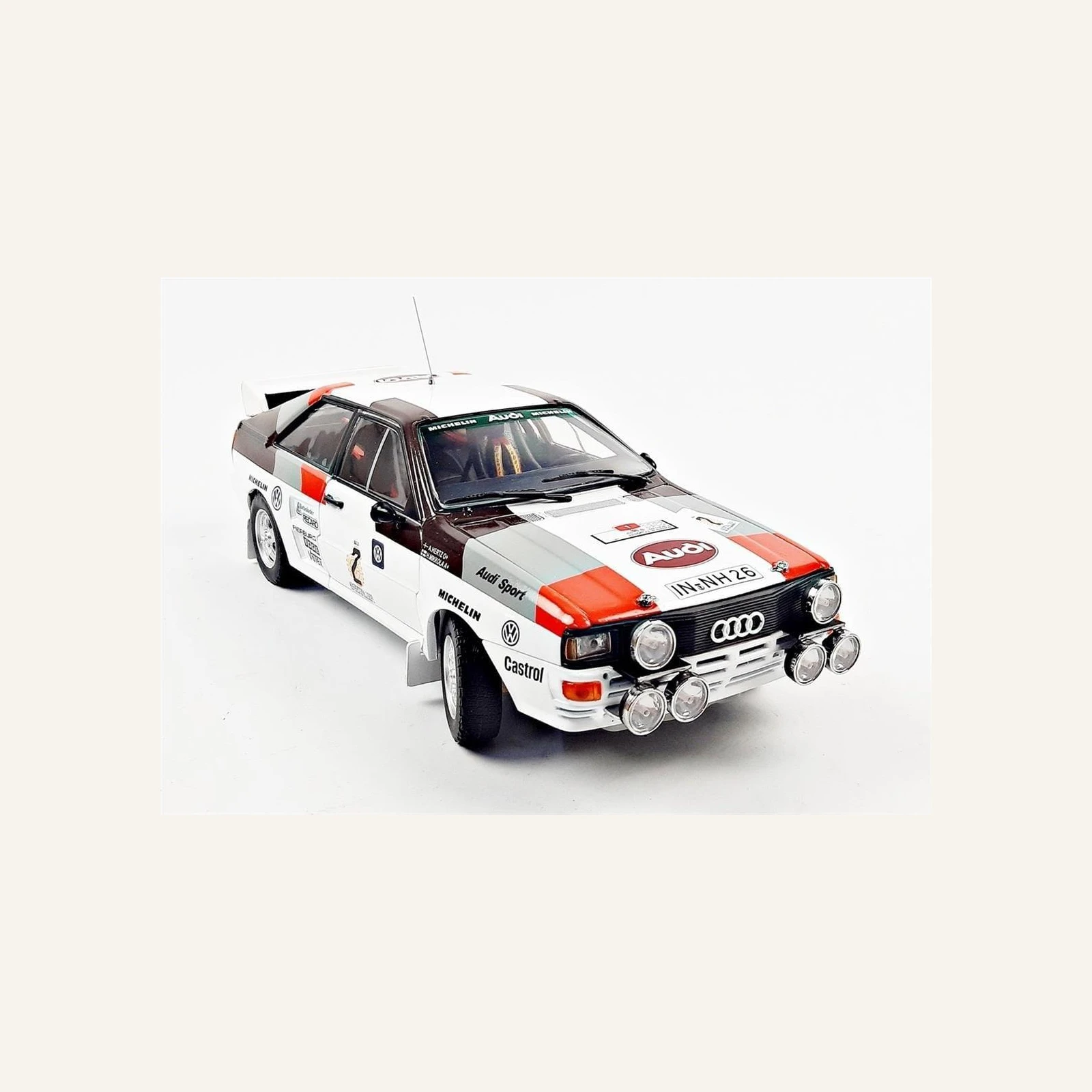 Sunstar 4250 1/18 Ölçek,  Audi Quattro A2, H.Mikkola/A.Hertz Winner Rally Argentina 1983