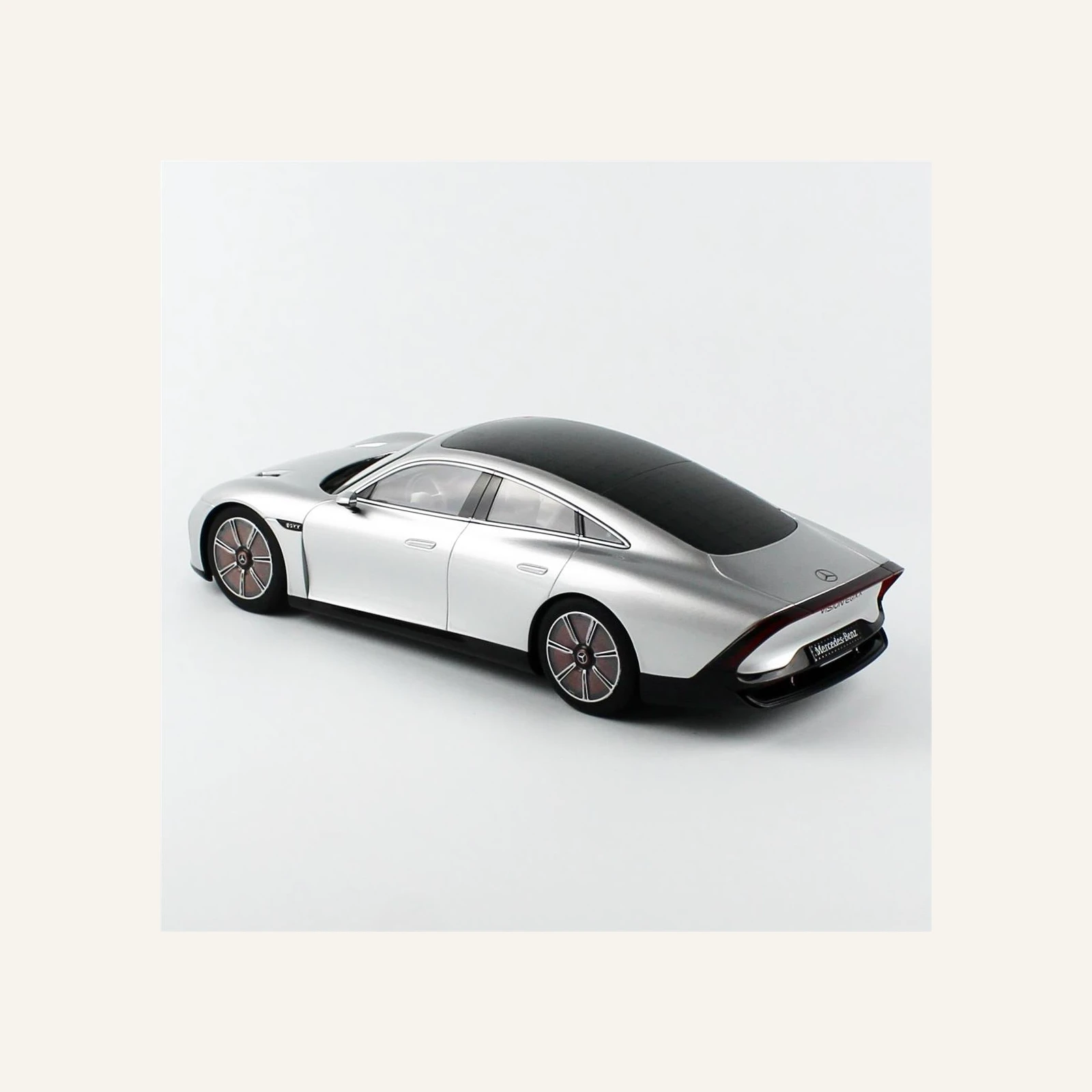 NZG 1073/55 1/18 Ölçek, Mercedes-Benz Vision EQXX Araba, Alüminyum Gümüş