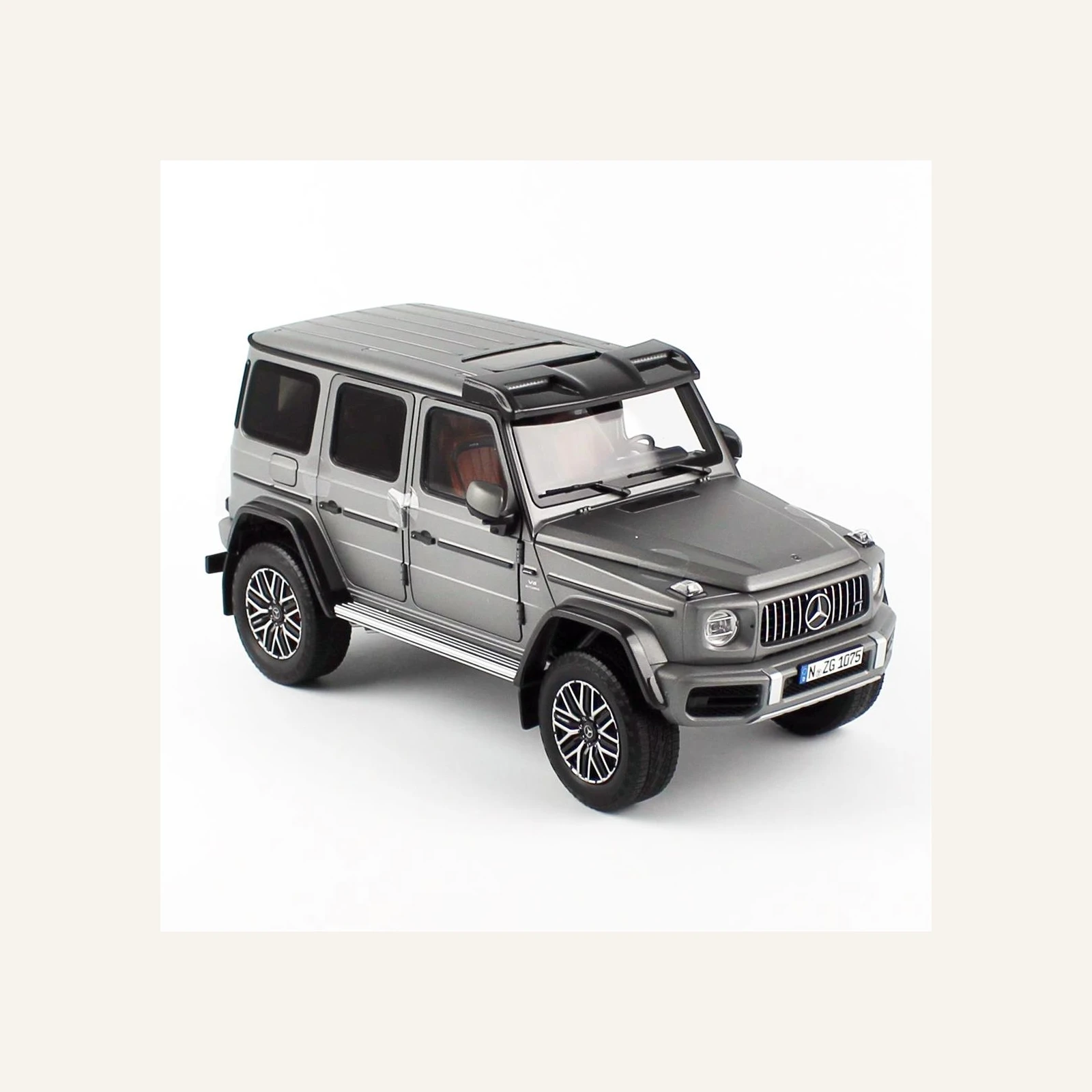 NZG 1075/61 1/18 Ölçek, Mercedes-AMG G 63, Arazi Aracı, Platin Magno