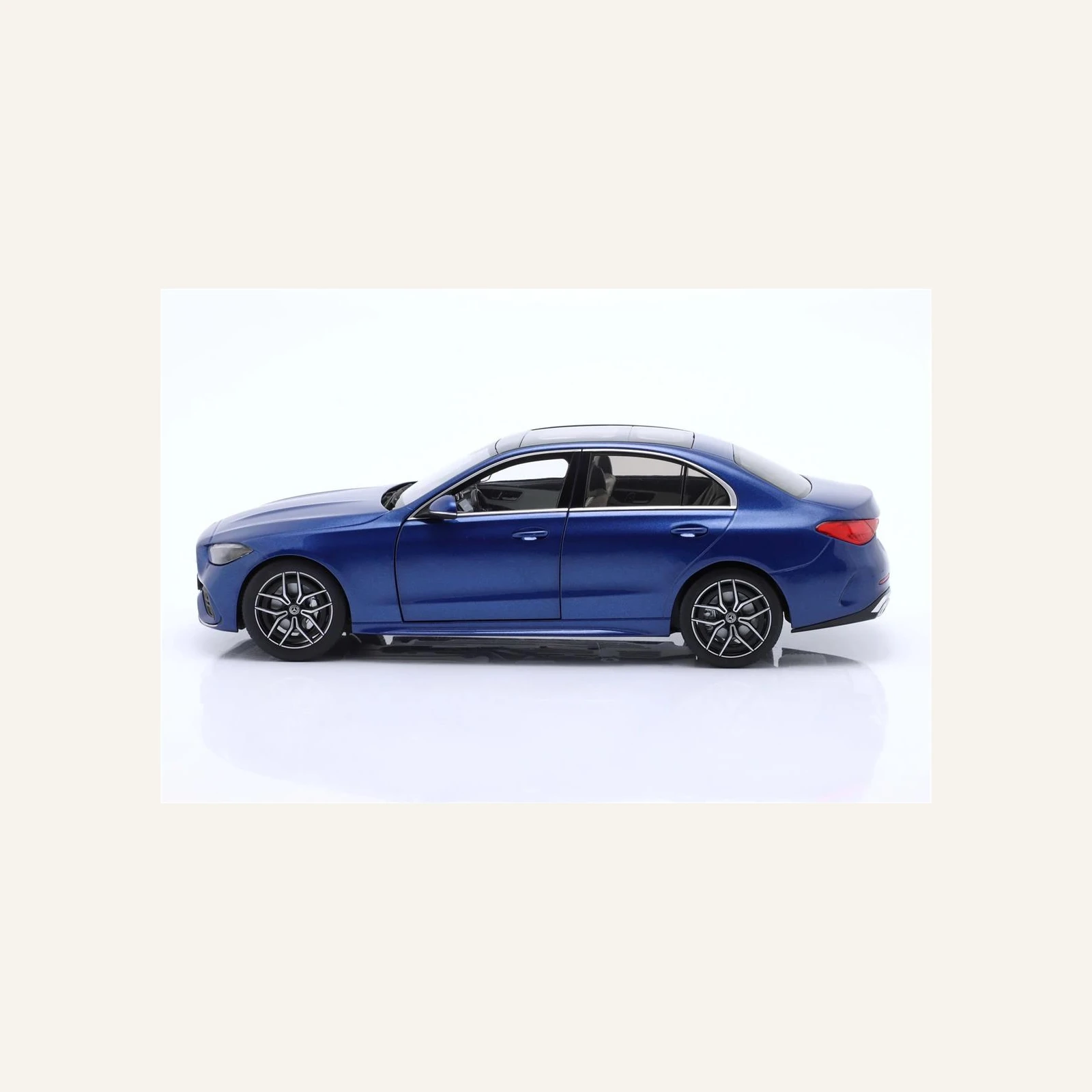 NZG B66961048 1/18 Ölçek, MERCEDES BENZ - C-CLASS (W206) 2021