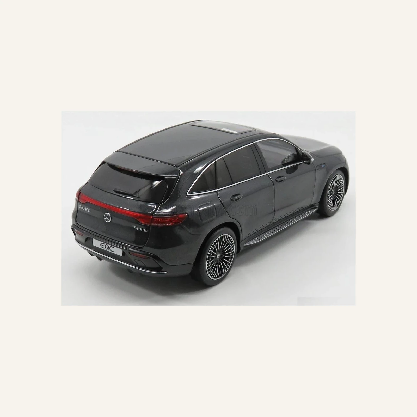 NZG B66963758 1/18 Ölçek, MERCEDES BENZ - EQC 400 (N293) 4MATIC 2019