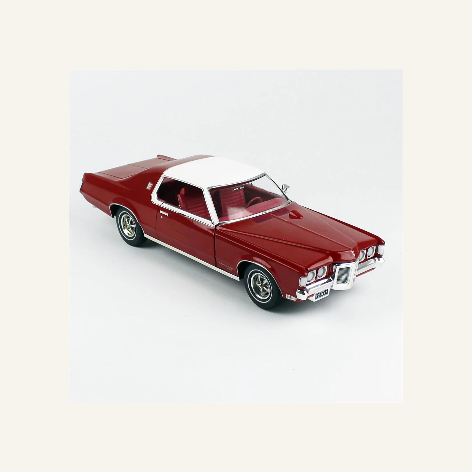 AutoWorld AMM1273 1/18 Ölçek,1969 Pontiac Grant Prix Roy Bobcat, Kırmızı