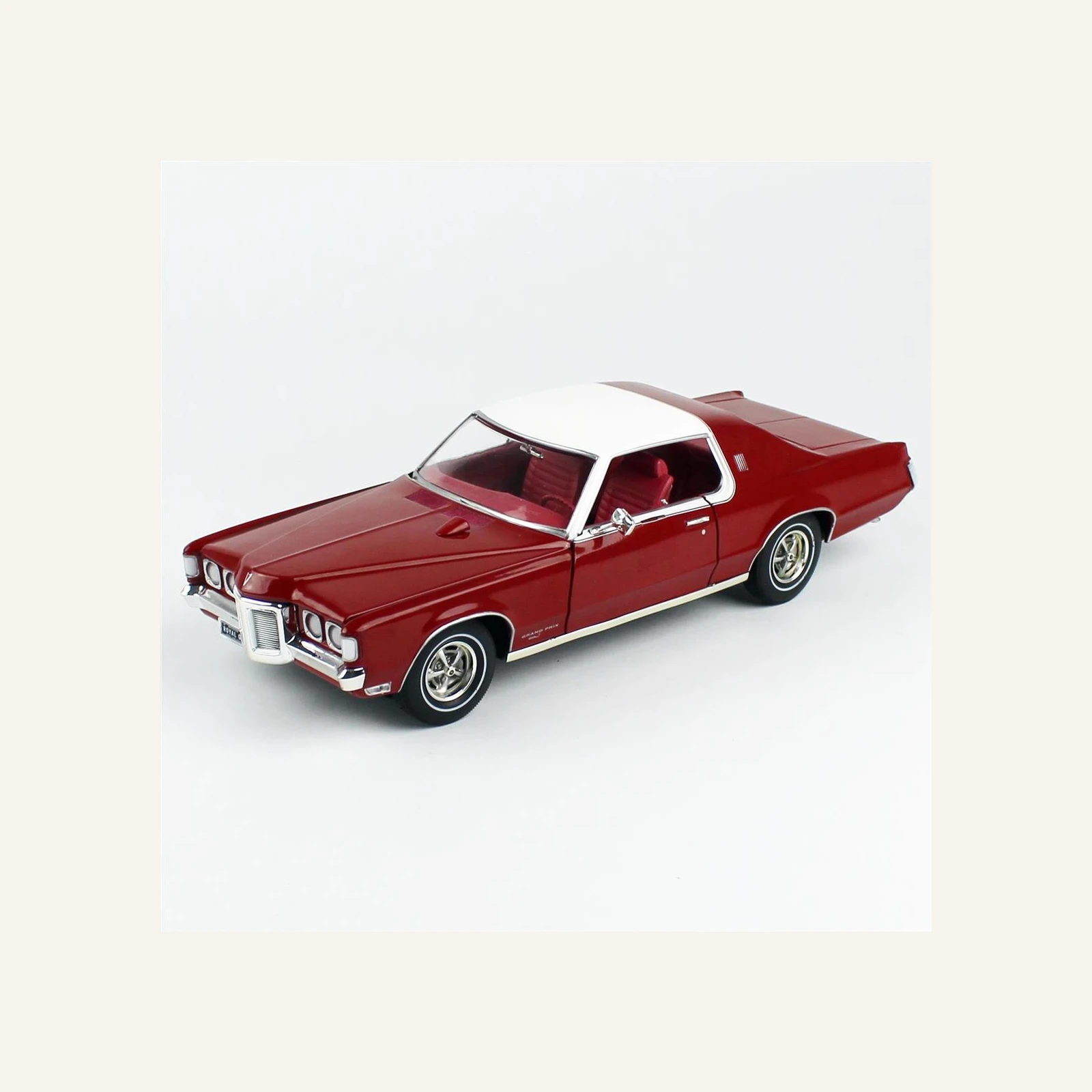 AutoWorld AMM1273 1/18 Ölçek,1969 Pontiac Grant Prix Roy Bobcat, Kırmızı