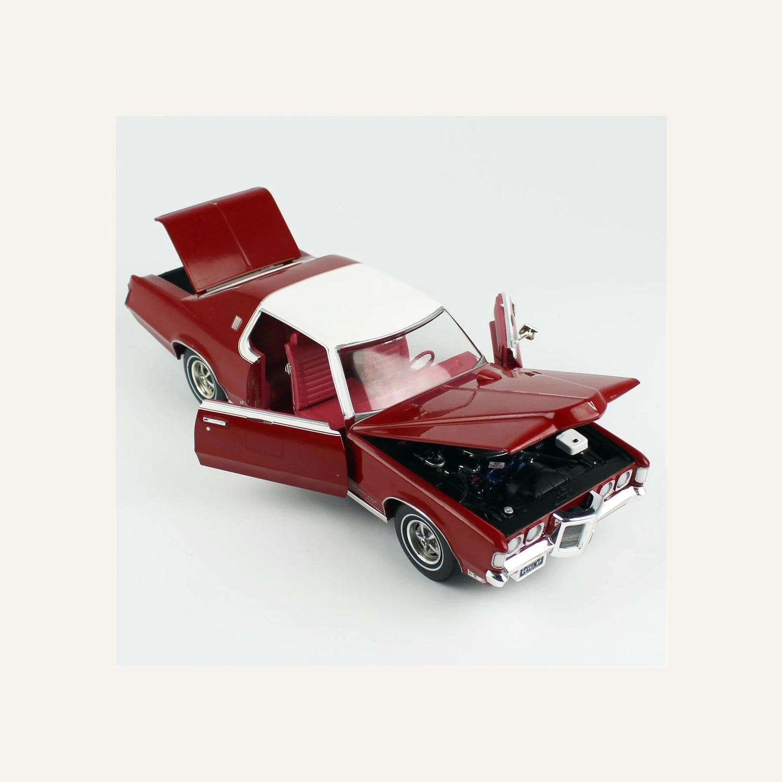AutoWorld AMM1273 1/18 Ölçek,1969 Pontiac Grant Prix Roy Bobcat, Kırmızı
