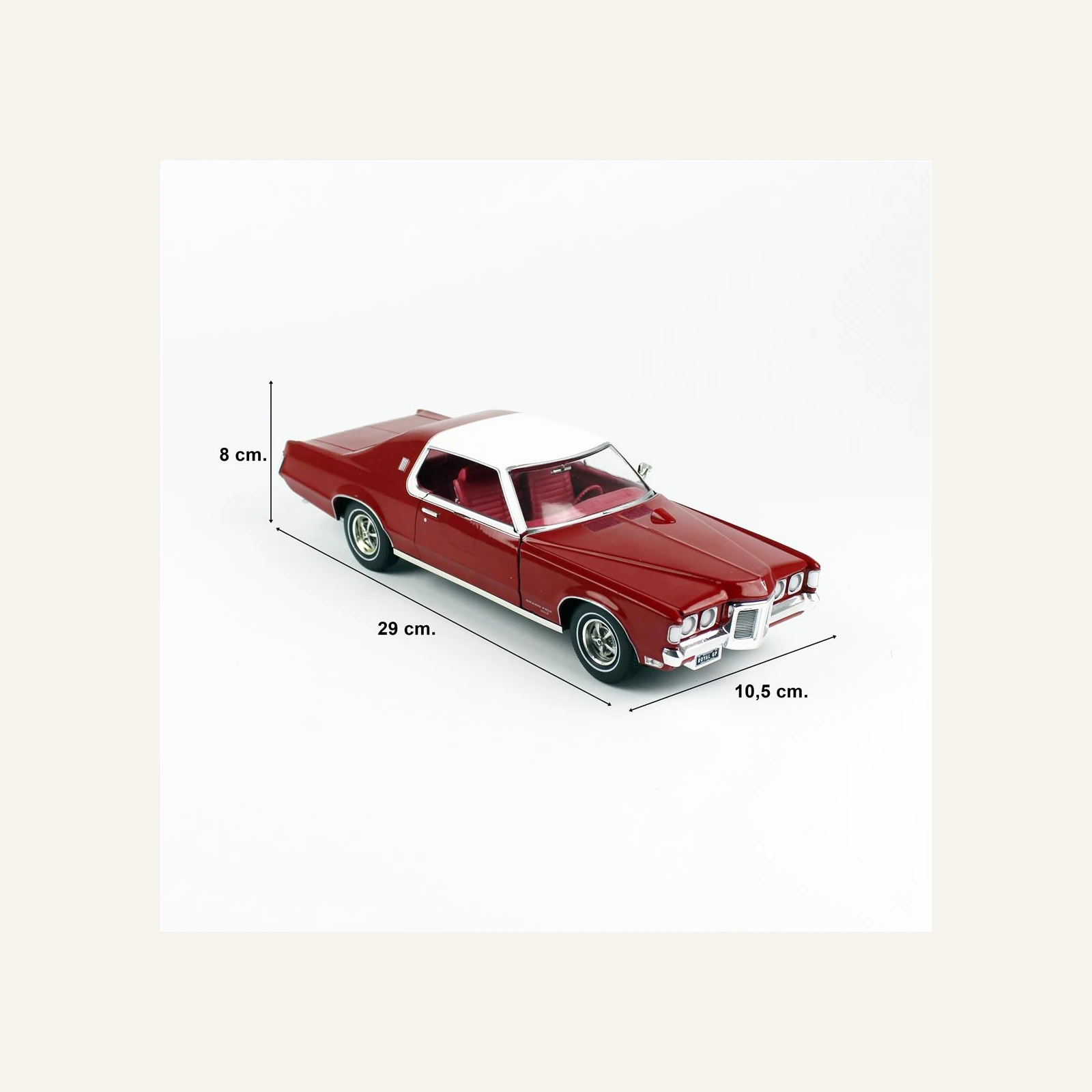 AutoWorld AMM1273 1/18 Ölçek,1969 Pontiac Grant Prix Roy Bobcat, Kırmızı