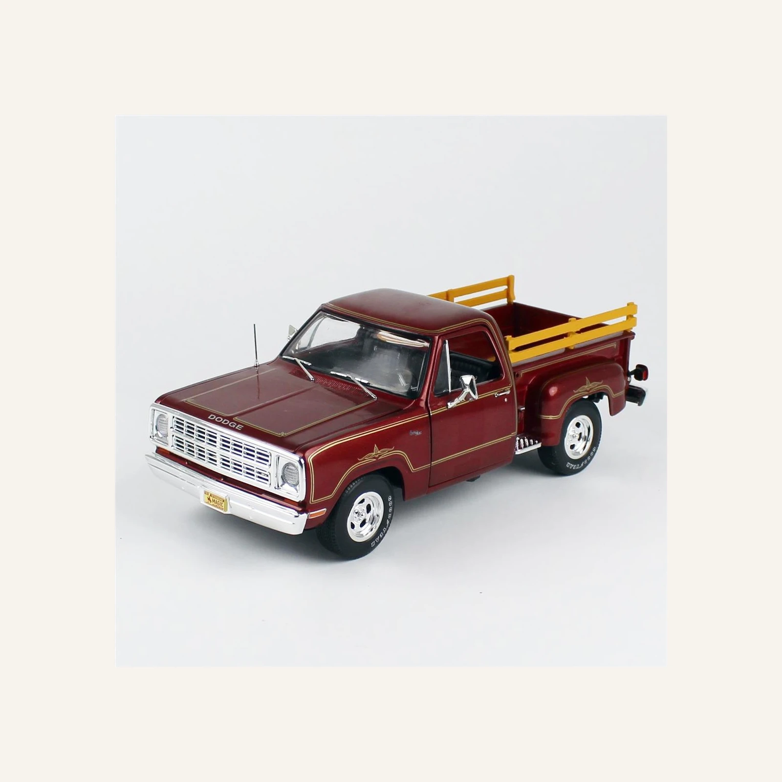 AutoWorld AW298 1/18 Ölçek, 1979 Dodge D100 Stepside Warlock II Kamyonet, Maron