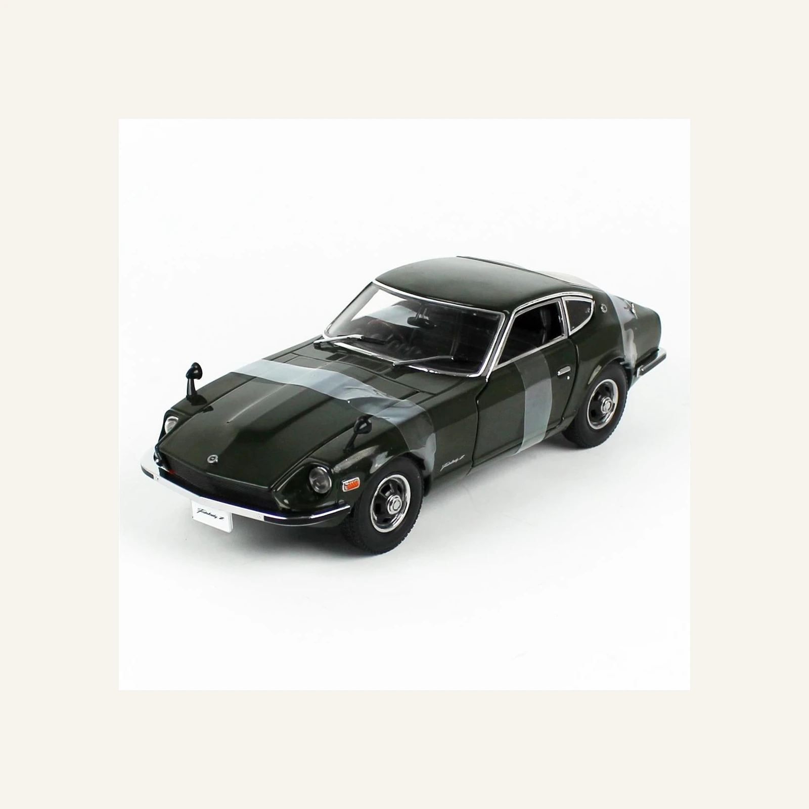Sunstar 3514 1/18 Ölçek, 1970 Fairlady Z (S30), Koyu Yeşil