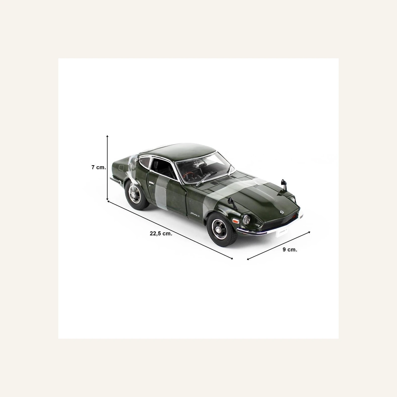 Sunstar 3514 1/18 Ölçek, 1970 Fairlady Z (S30), Koyu Yeşil