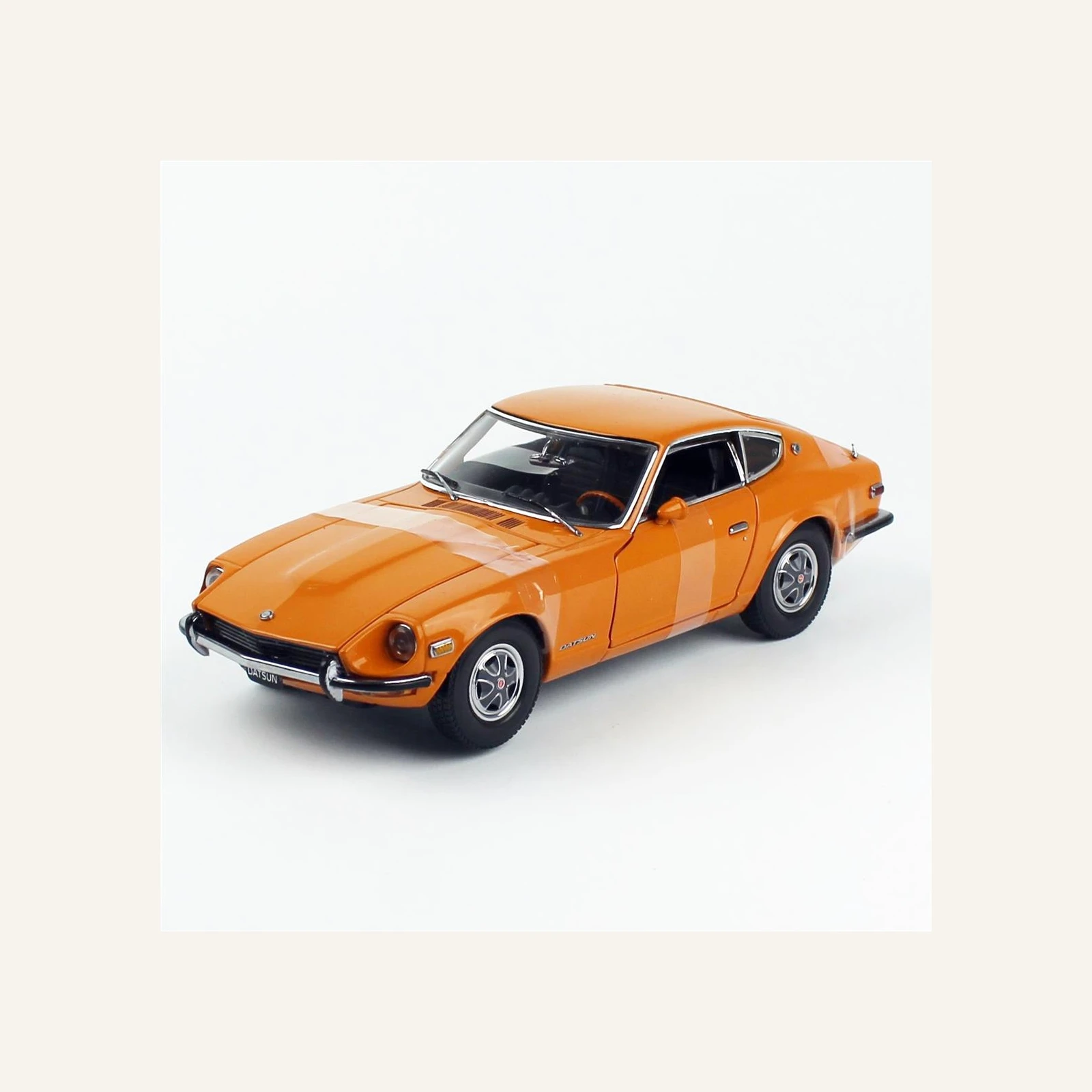 Sunstar 3511 1/18 Ölçek, 1972 Datsun 240Z, Turuncu