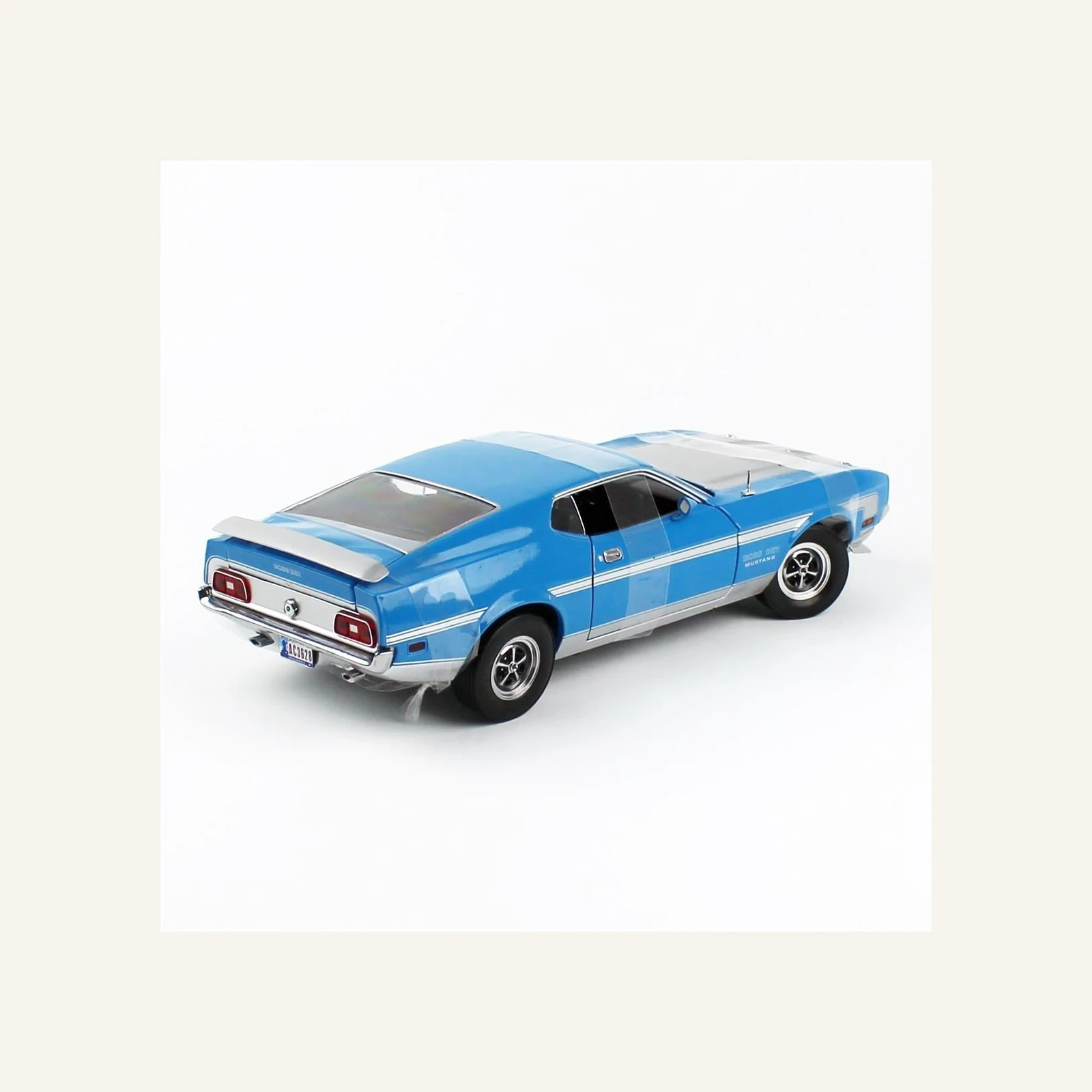 Sunstar 3628 1/18 Ölçek, 1971 Ford Mustang BOSS 351, Mavi
