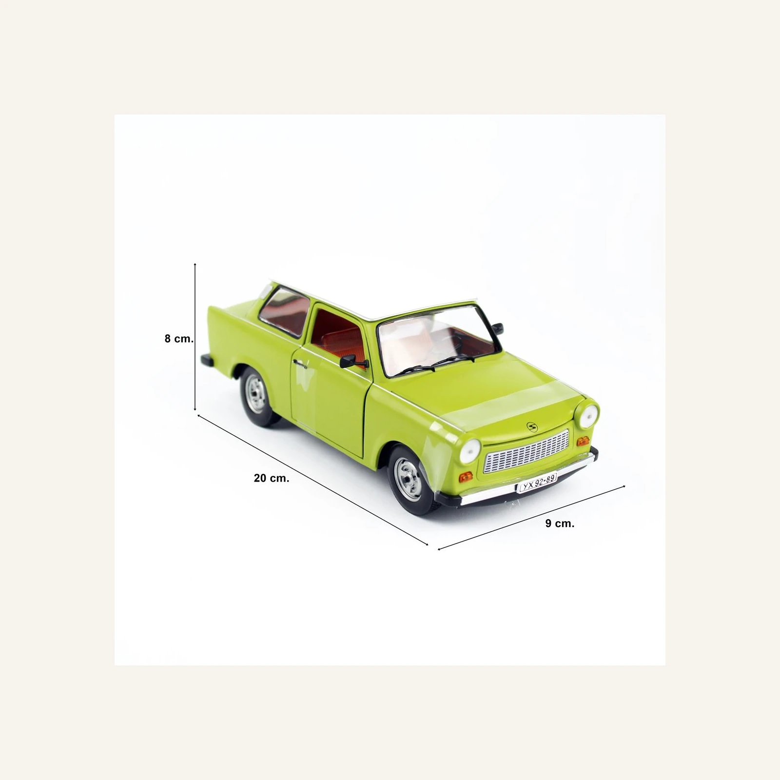 Sunstar 4289 1/18 Ölçek, Trabant 601, Filizi Yeşil