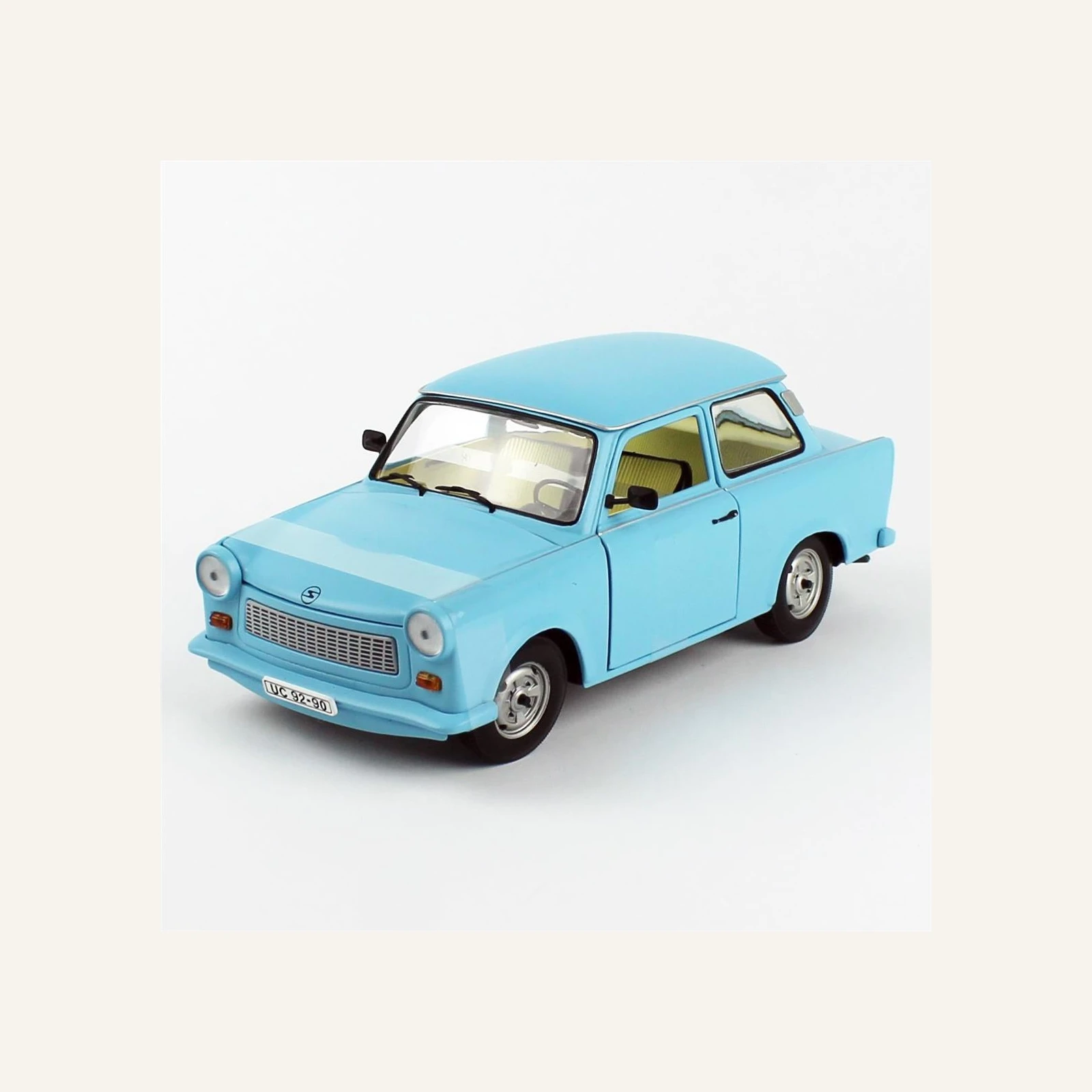 Sunstar 4290 1/18 Ölçek, Trabant 601, Mavi