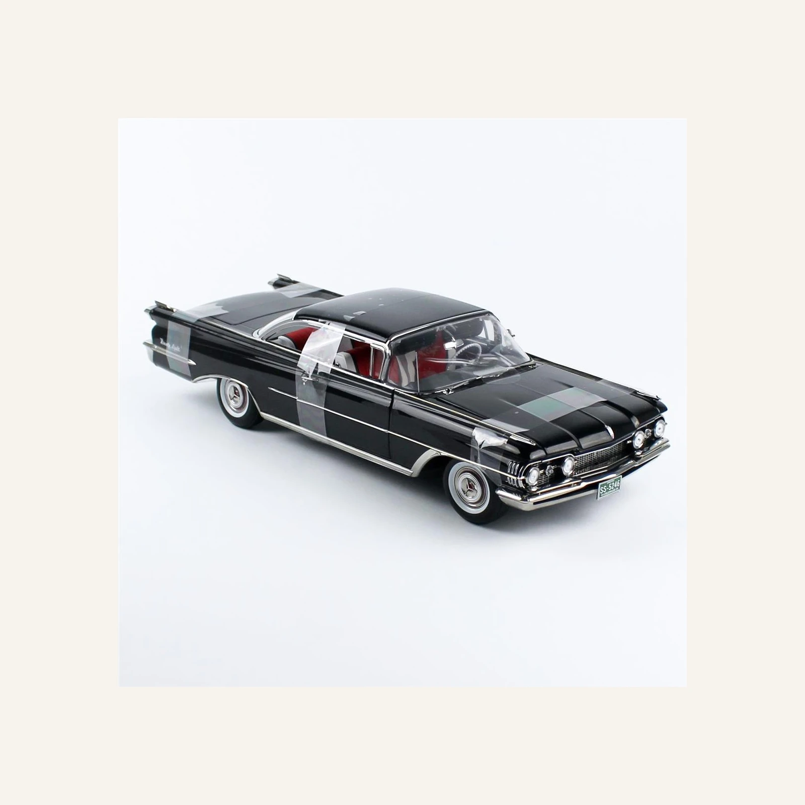 Sunstar 5246 1/18 Ölçek, 1959 Oldsmobile-98, Hard Top, Ebony Siyah