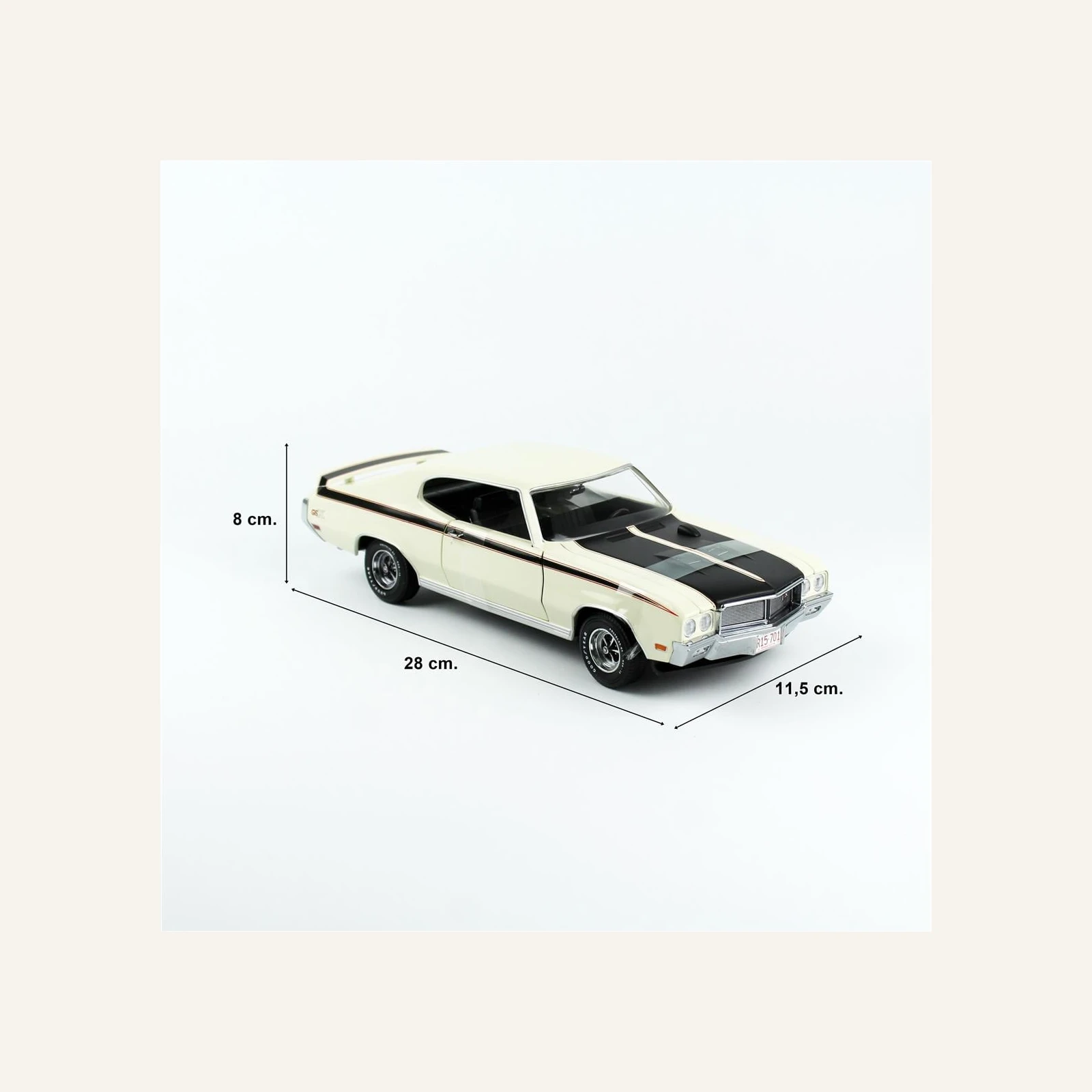 Sunstar 5701 1/18 Ölçek, 1970 Buick GSX, Beyaz