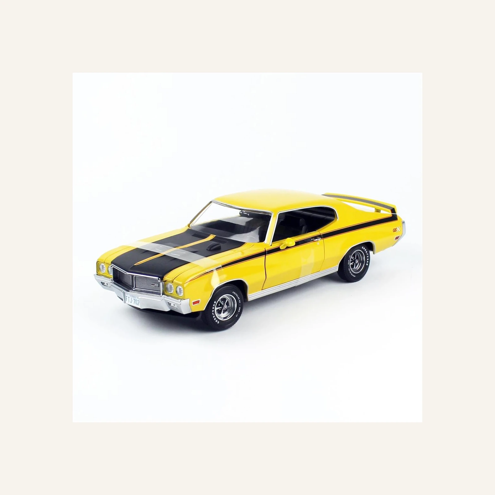 Sunstar 5702 1/18 Ölçek, 1970 Buick GSX, Sarı