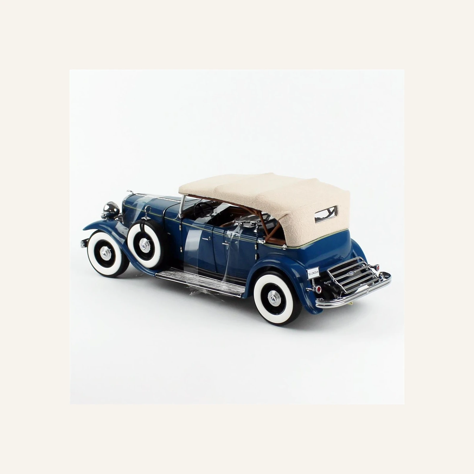 Sunstar 6169 1/18 Ölçek, 1932 Ford Lincoln KB Top Up, Dido Mavi