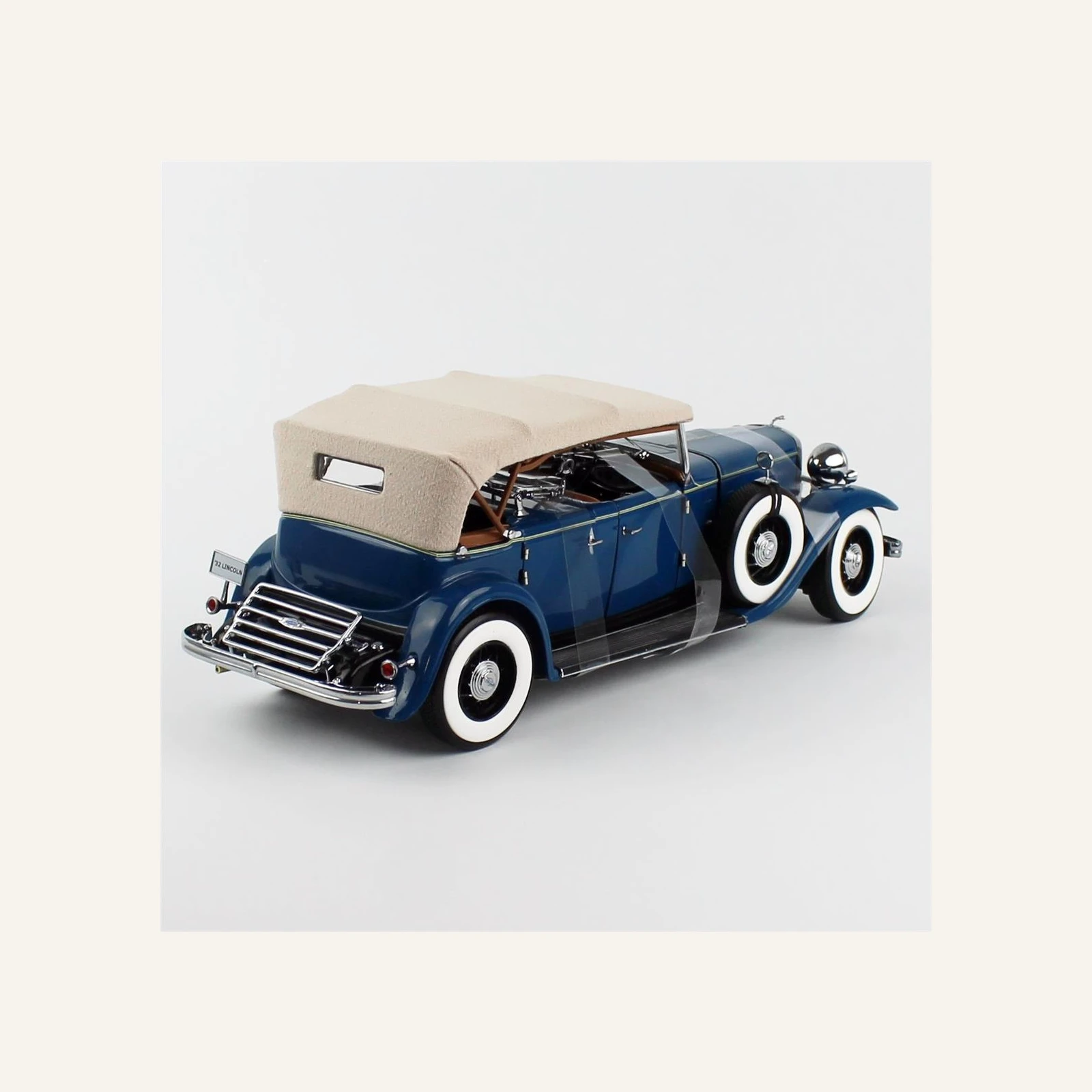 Sunstar 6169 1/18 Ölçek, 1932 Ford Lincoln KB Top Up, Dido Mavi
