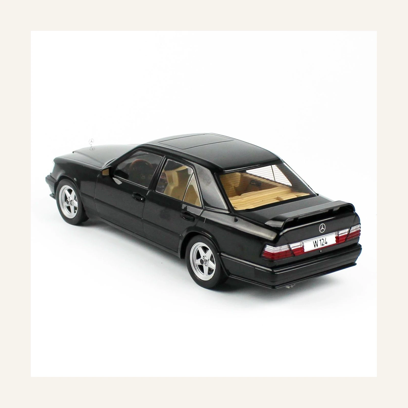 MCG Mercedes Benz E-Class (W124 Kasa) 1986