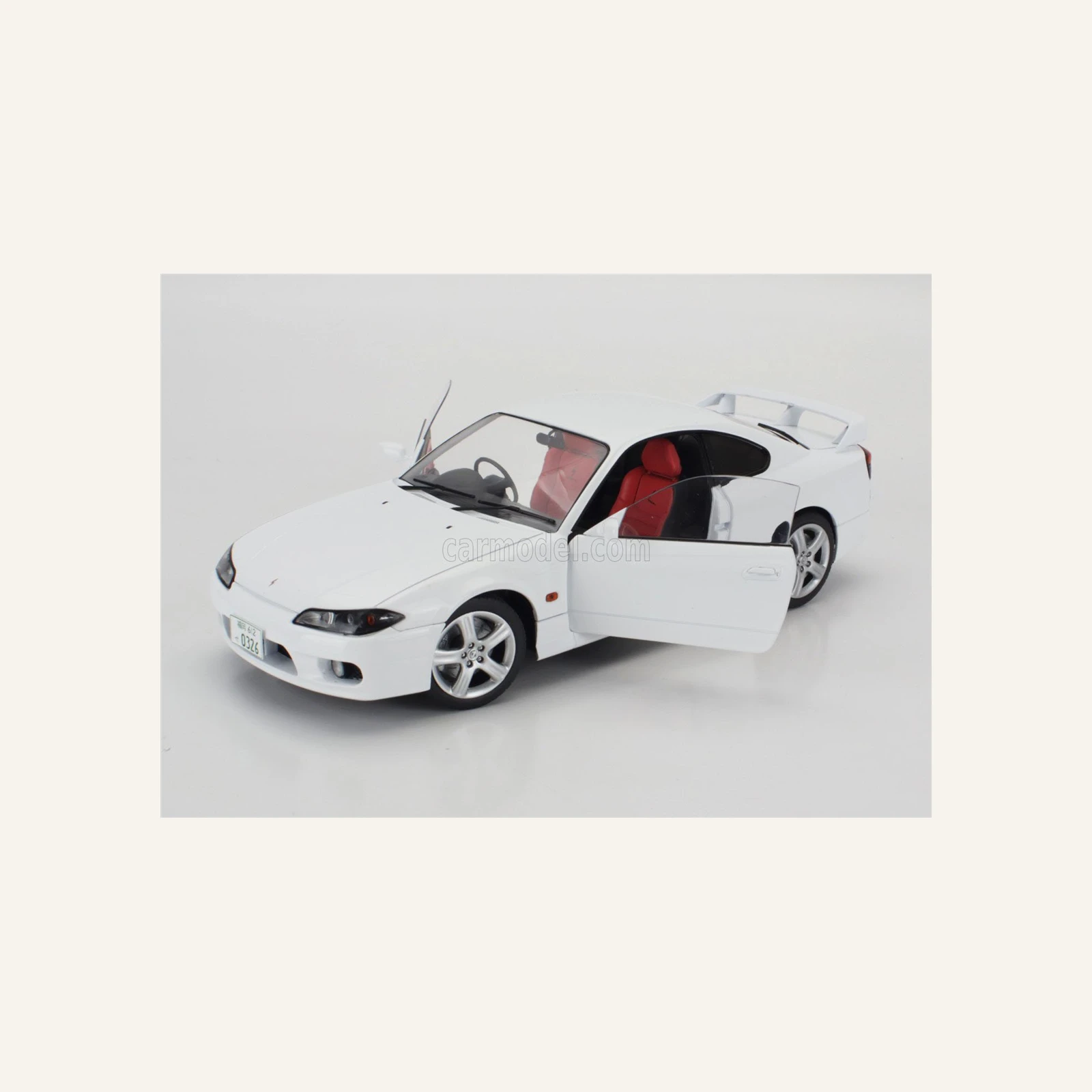 Solido 1804306 1/18 Ölçek, Nissan Silvia Spec. S15 R Aero, Aspen White