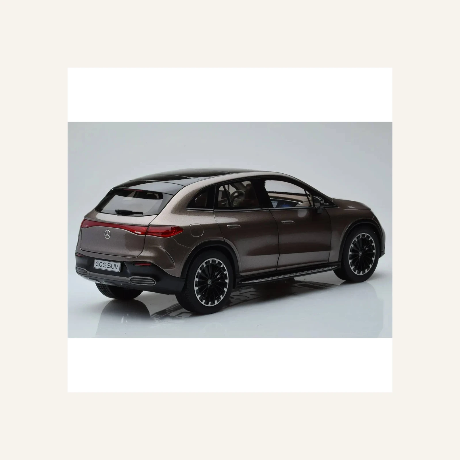 NZG B66960836 1/18 Ölçek, Mercedes EQE SUV X294 AMG Line Velvet Brown
