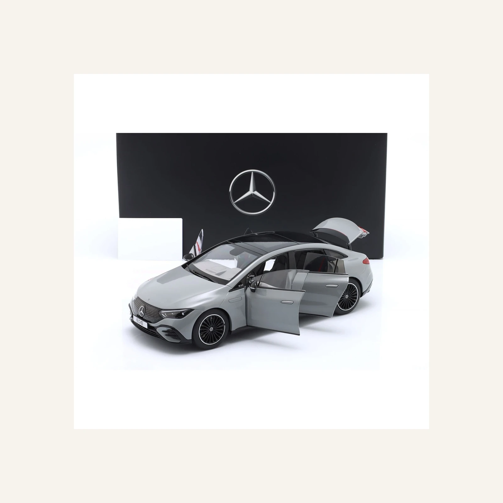 NZG B66961109 1/18 Ölçek,- MERCEDES BENZ - EQE (V295) AMG LINE 2023