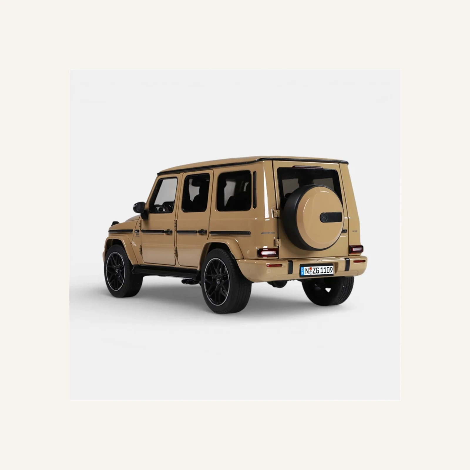NZG 1109/69 1/18 Ölçek, Mercedes-AMG G 63 4x4 Arazi Aracı, Çöl Beji