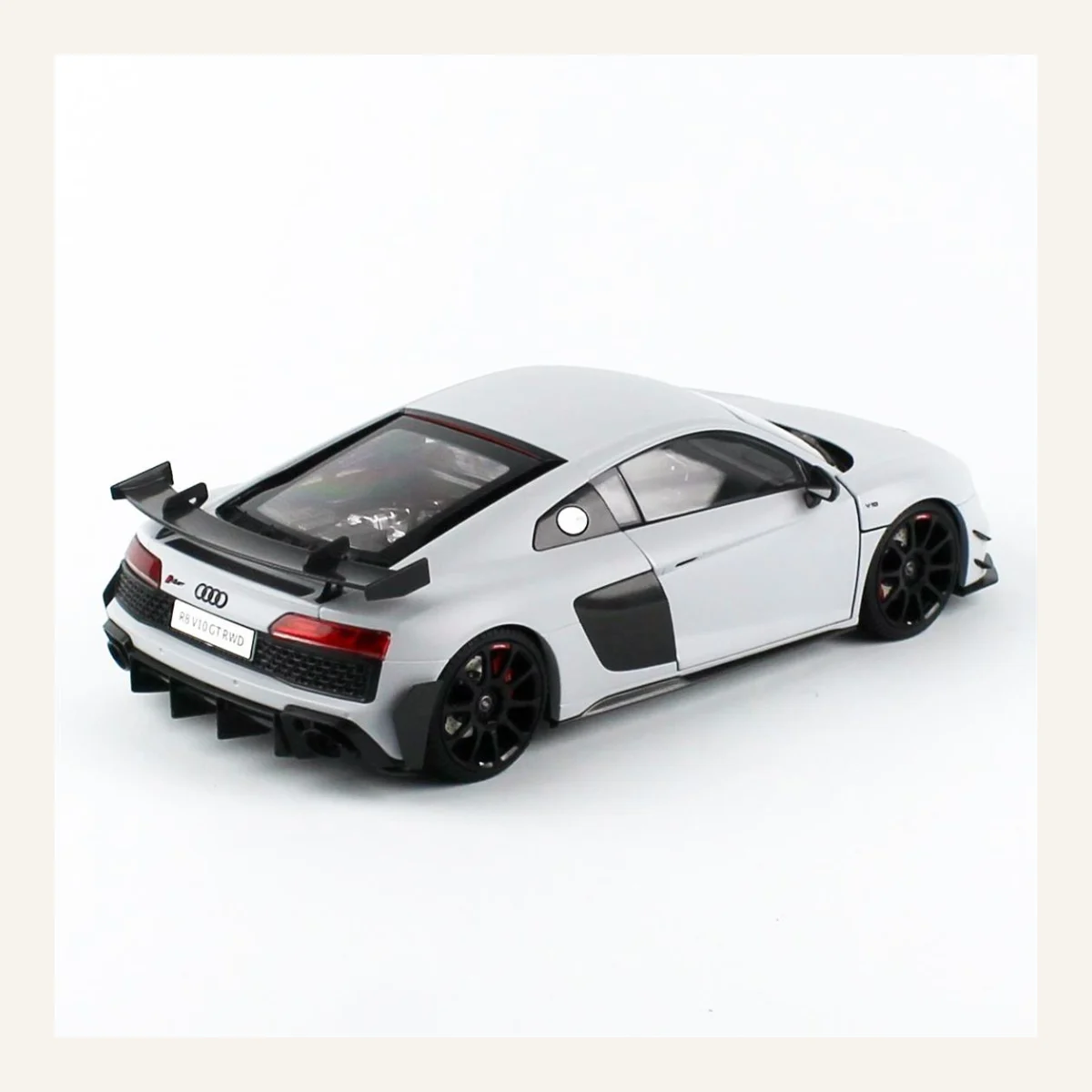 NZG VAKF0357 1/18 Ölçek, Audi R8 2021 Coupe Araba, Metalik Beyaz