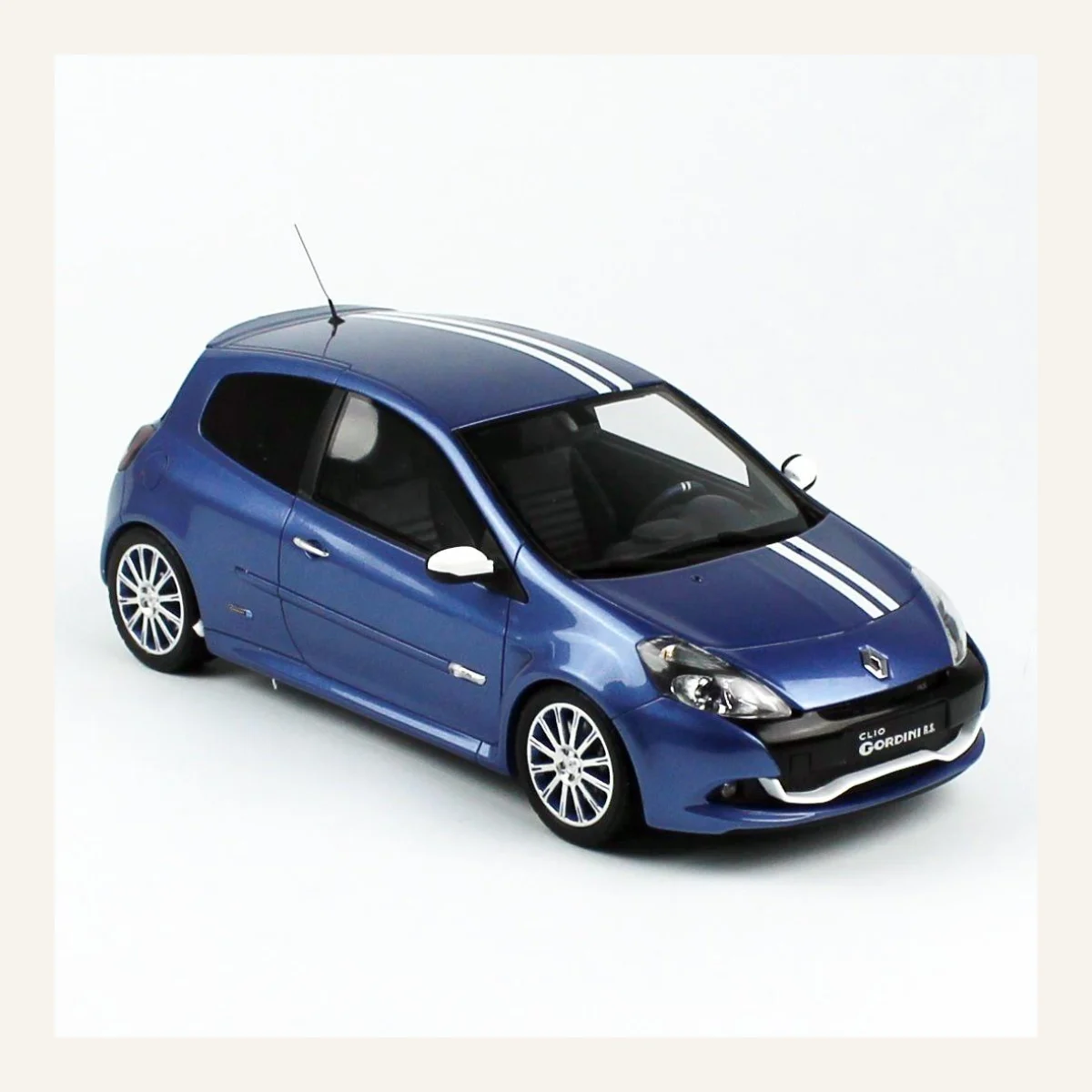 Otto-Mobile 1/18 Ölçek, Renault Clio 3 RS Gordini 2012